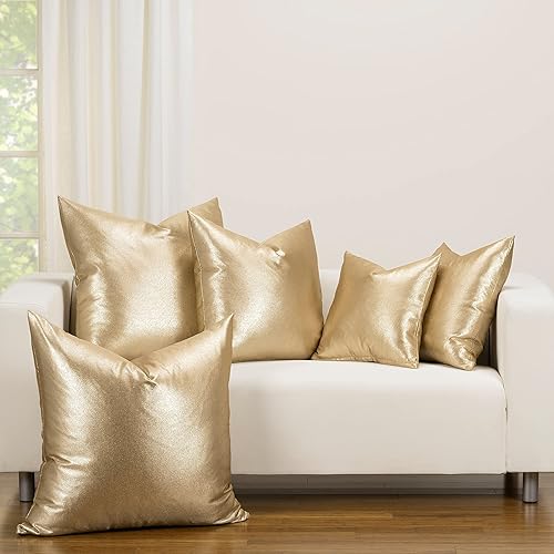 Overstock F Scott Fitzgerald Rendezvous - Almohada decorativa dorada, pequeña, 16 x 16 pulgadas