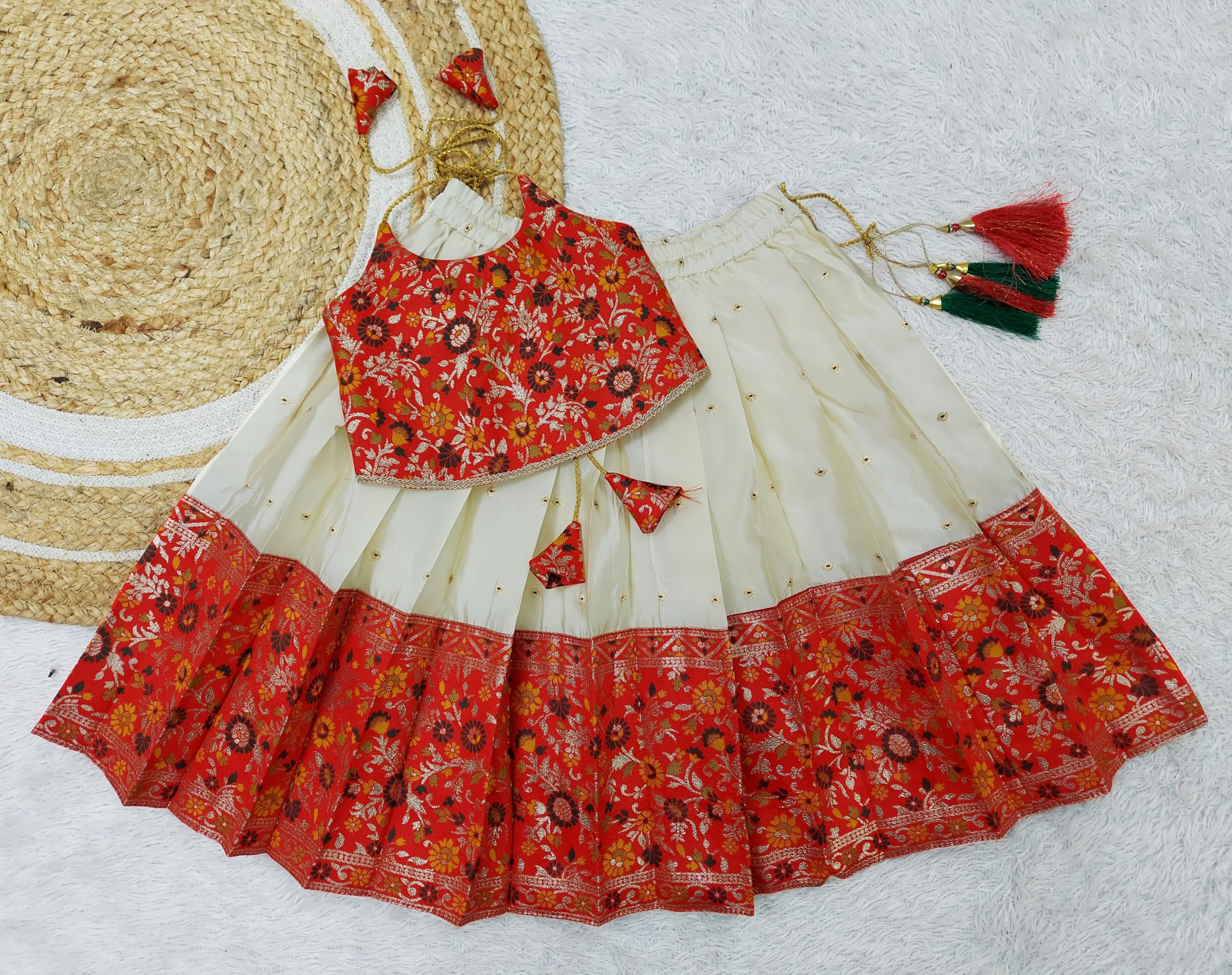 FELIZ THE DESIGNER STUDIO Baby Girl's Traditional Readymade South Indian Red Pattu Pavadai Lehenga Choli For Kid's-5-6 Years | Material: Silk - Image 2 thumbnail