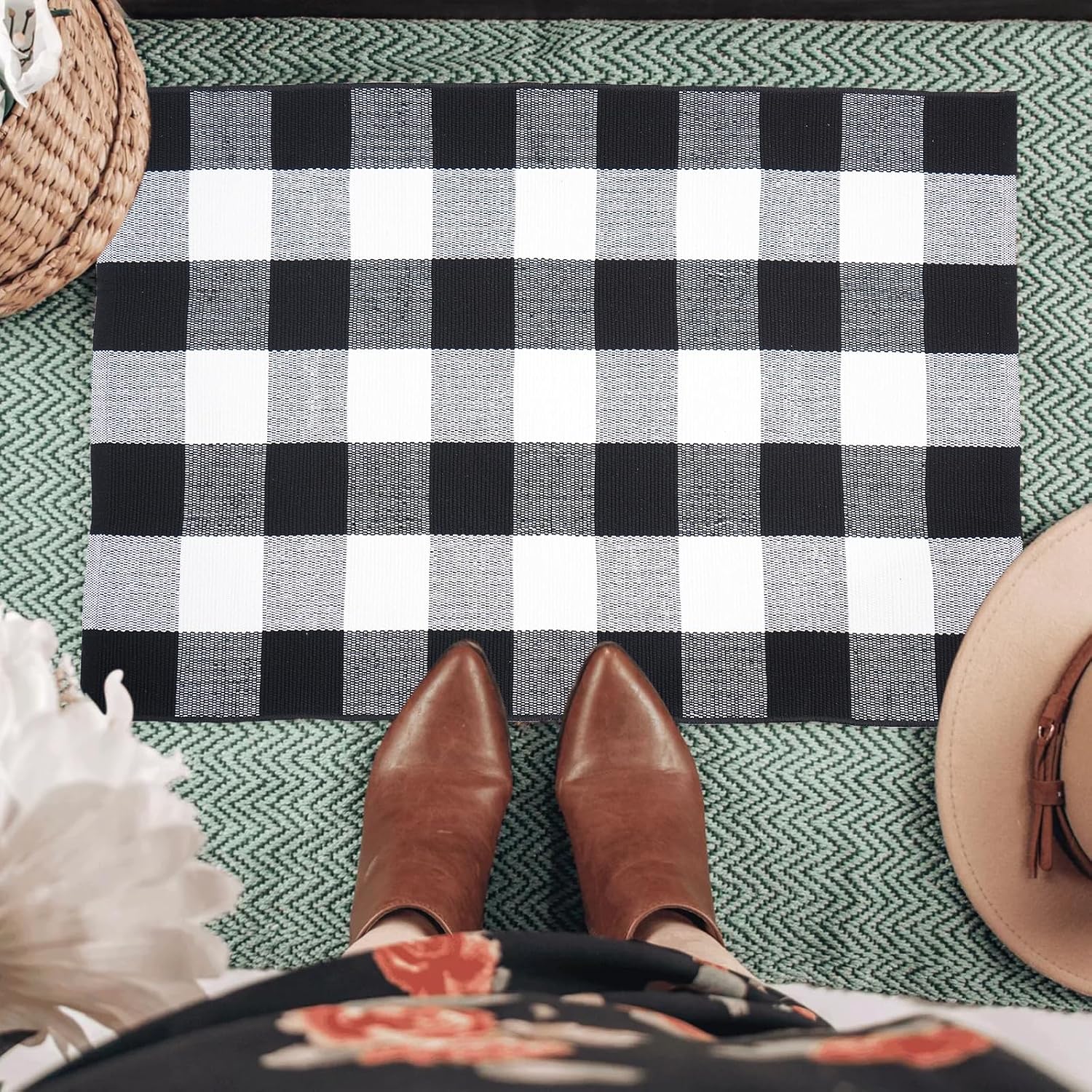 Buffalo Plaid Area Rug, 27.5x43 Washable Cotton - Image 3