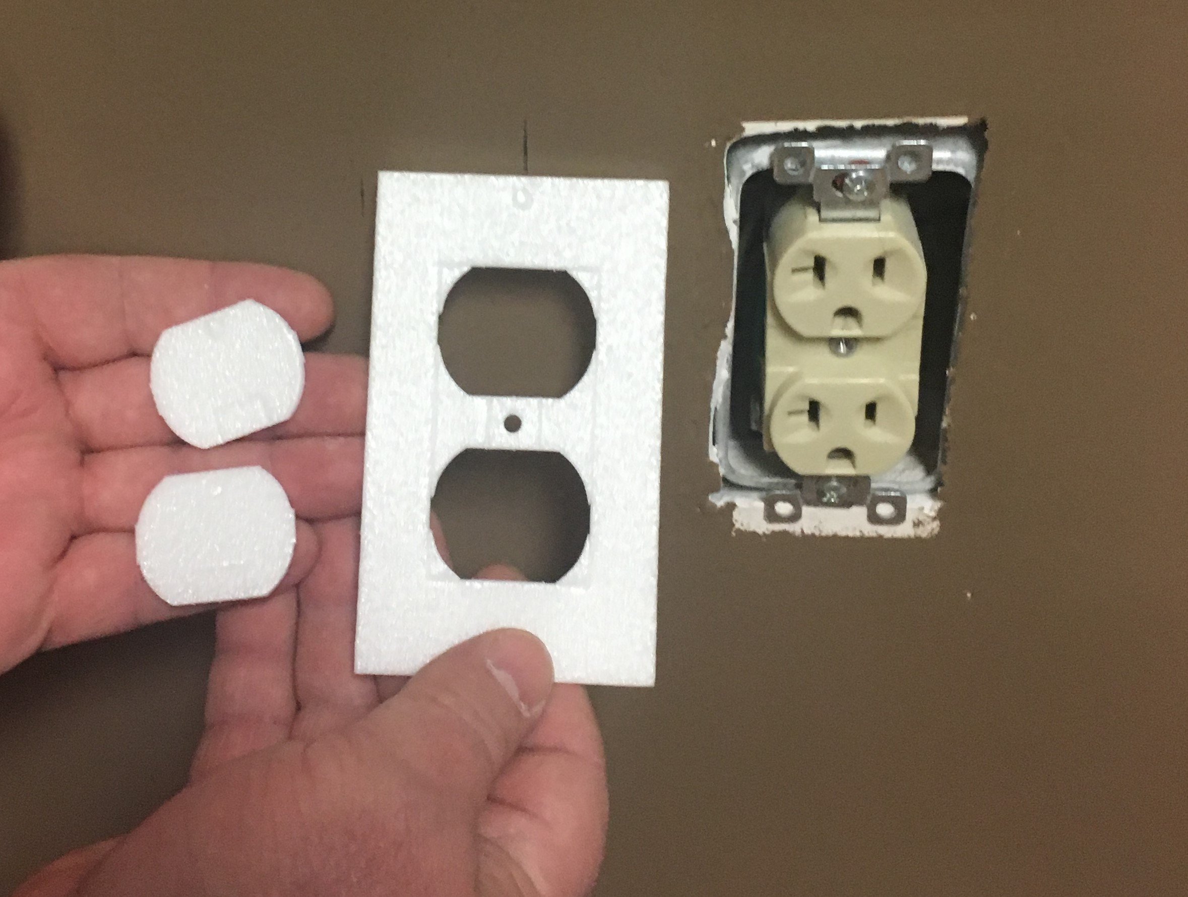 TradeGear Wall Plate Insulation Gasket 100 Pack, Wall