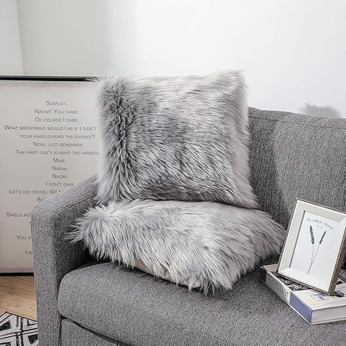 Miniatura 2 de OYIMUA Juego de 2 fundas de almohada decorativas esponjosas de 16 x 16 pulgadas, fundas de almohada de pelo sintético de lujo de granja de lujo,
