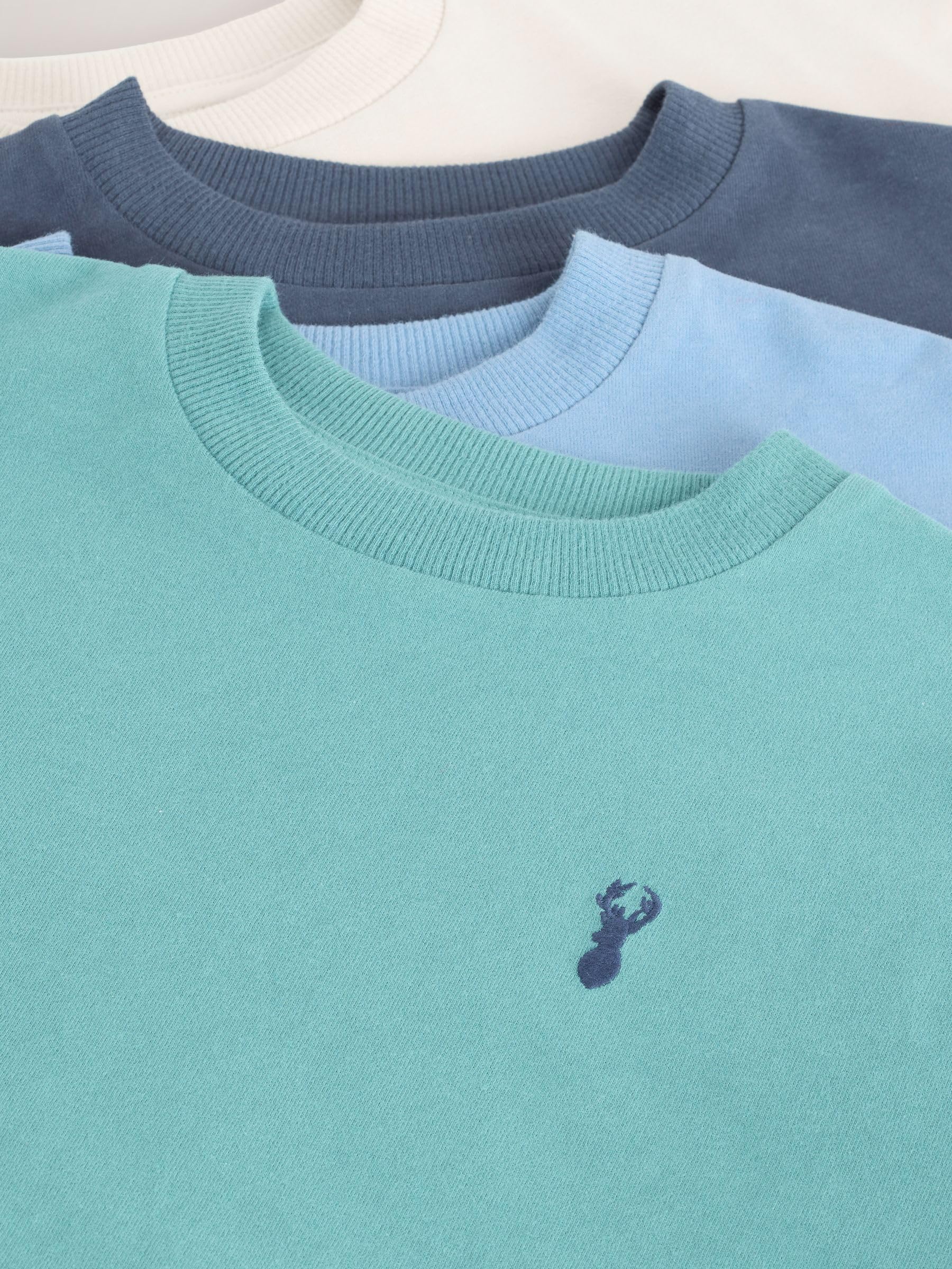 NEXT Ragazzo Confezione da 4 T-Shirt con Cervo Ricamato | Bambino, Standard, Pull On, 100% cotone, Lavabile in lavatrice