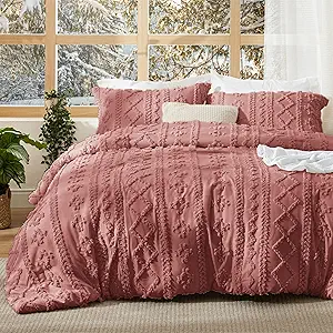 Bedsure Tufted Boho Comforter Set Queen Size - Grayish Pink Boho Bed Set, GentleSoft™ 3 Pieces Farmhouse Shabby Chic Embroidery Bedding, Gifts for Woman, Soft Jacquard Queen Comforter for All Seasons