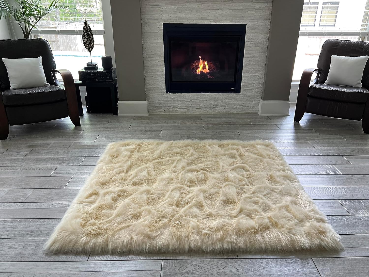 LAMBZY Super Soft Fluffy Faux Fur Sheepskin Rug for Bedroom Floor Sofa Living Room High-Density Plush Shaggy Carpet Sofa Cover Bedside Square Rug (3'6", Cream)