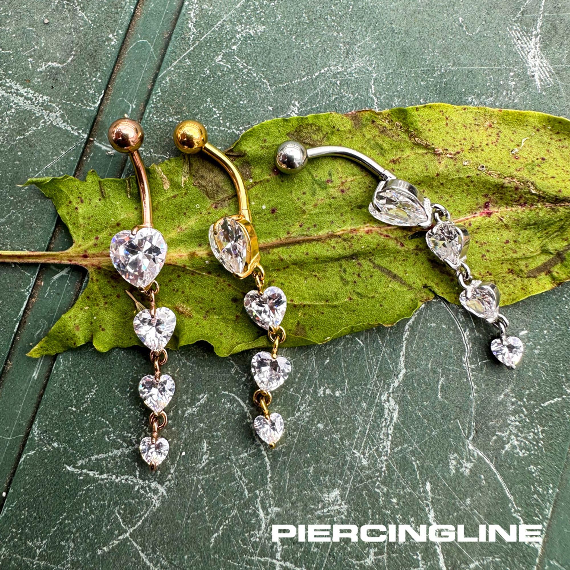 PIERCINGLINE surgical steel belly button piercing with 4 hanging crystal hearts in brass design - Bananabell Piercing in gold, rose or silver