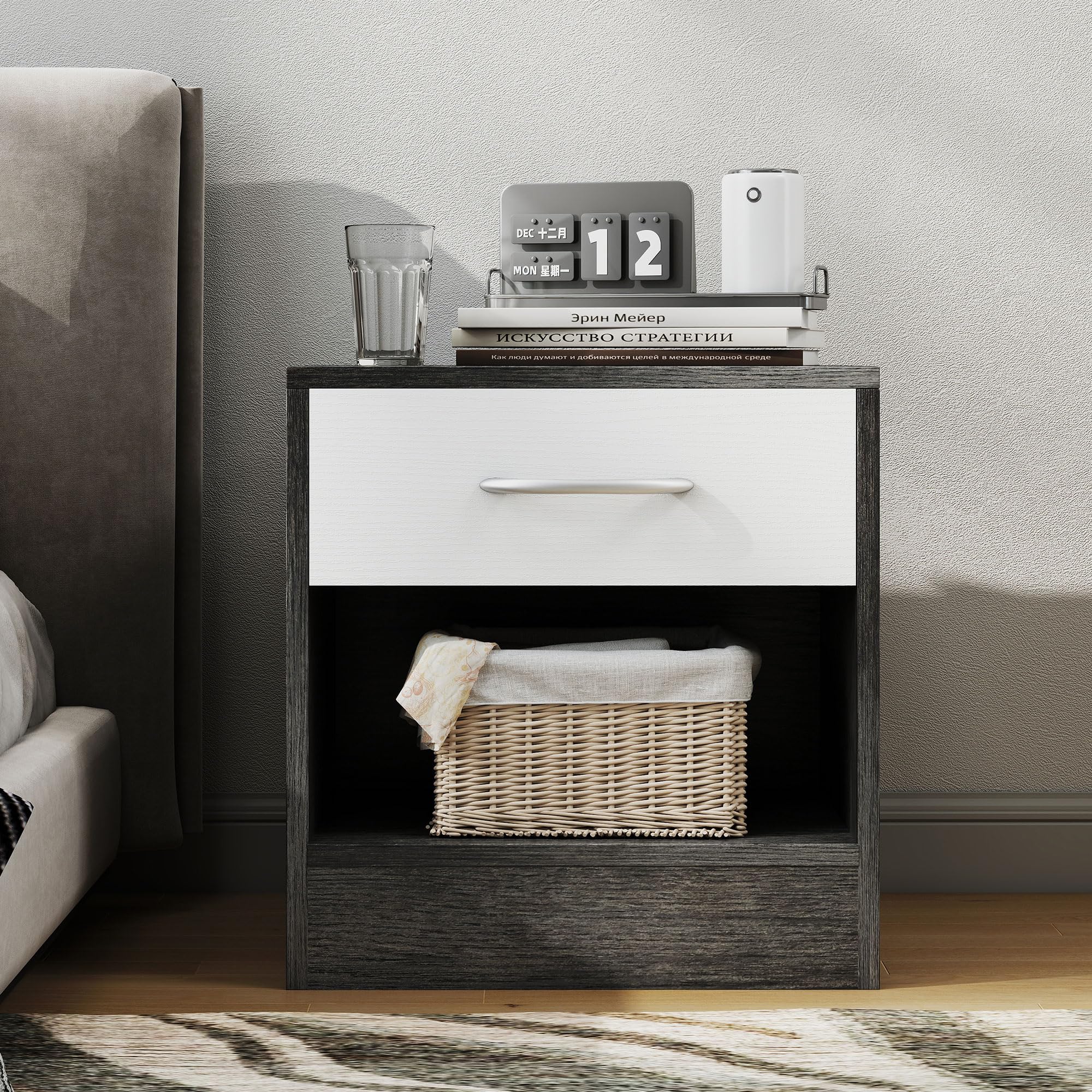 HOMCOM Set 2 Comodini per Camera da Letto con Ripiano Aperto e Cassetto, Comodini Moderni in Truciolato, 39x28x41 cm, Bianco e Grigio Scuro