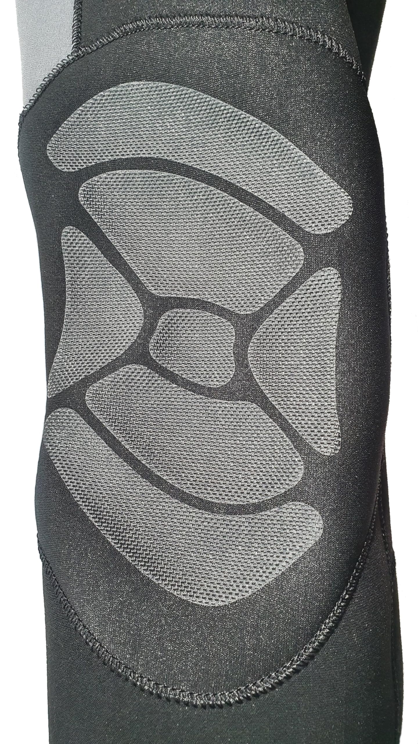 Ascan Wave Overall 5/4mm. Dieser komplett kaschiert Neoprenanzug überzeugt durch tolle Allround-Qualitäten sowie bestes Preis/Leistungsverhältnis.