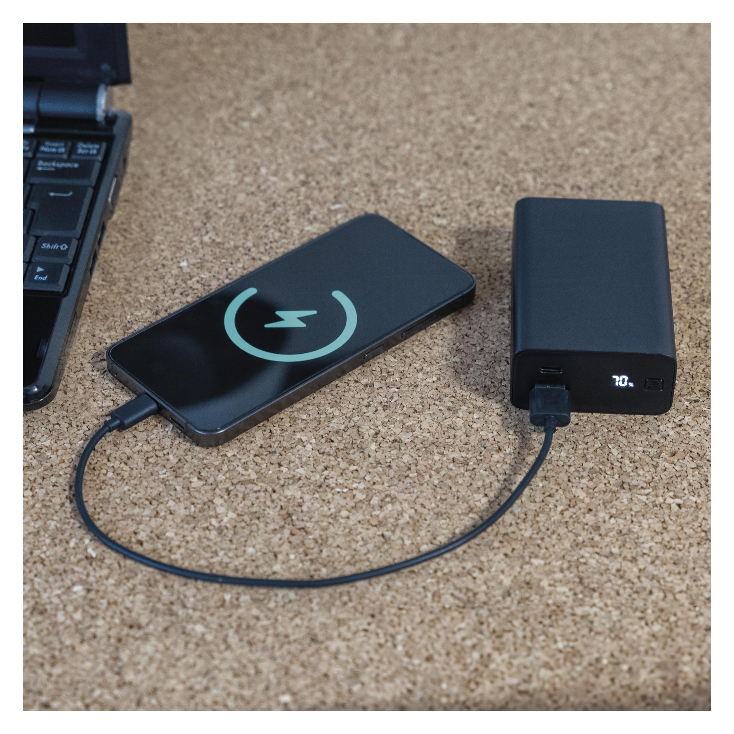 EMOS - Powerbank 20 000mAh NTBF20 - Batterie externe avec passthrough et charge rapide 65W PD - Port USB-C/USB-A avec câble de données USB - pour tablette, ordinateur portable, iPad, téléphone