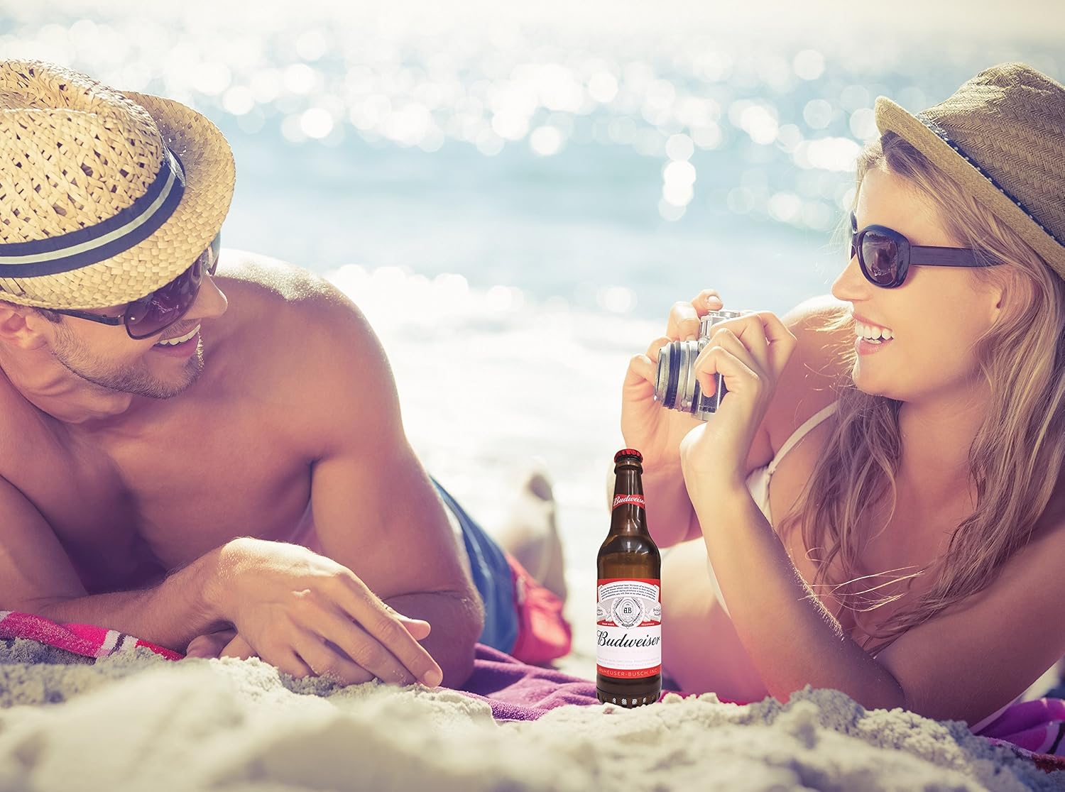 🛒 Crazy Deals Budweiser Beer Bluetooth Bottle Speaker Portable Wireless Speaker with Rechargeable Battery Ideal for Indoor and Outdoor Activities Loud and Bass Audio Sound Easy to Carry Anywhere