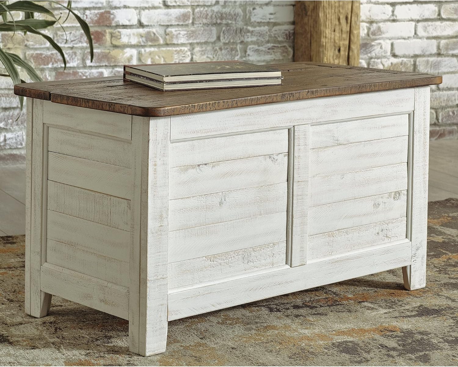 Storage Trunk White Farmhouse Manufactured Wood 1 Piece