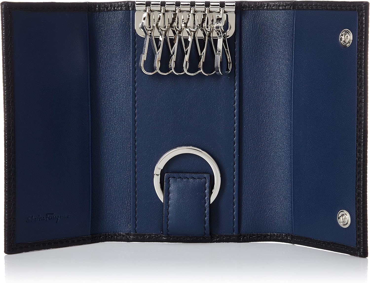 送料無料限定セール中 フェラガモ FERRAGAMO 66A065 PEBBLE NER