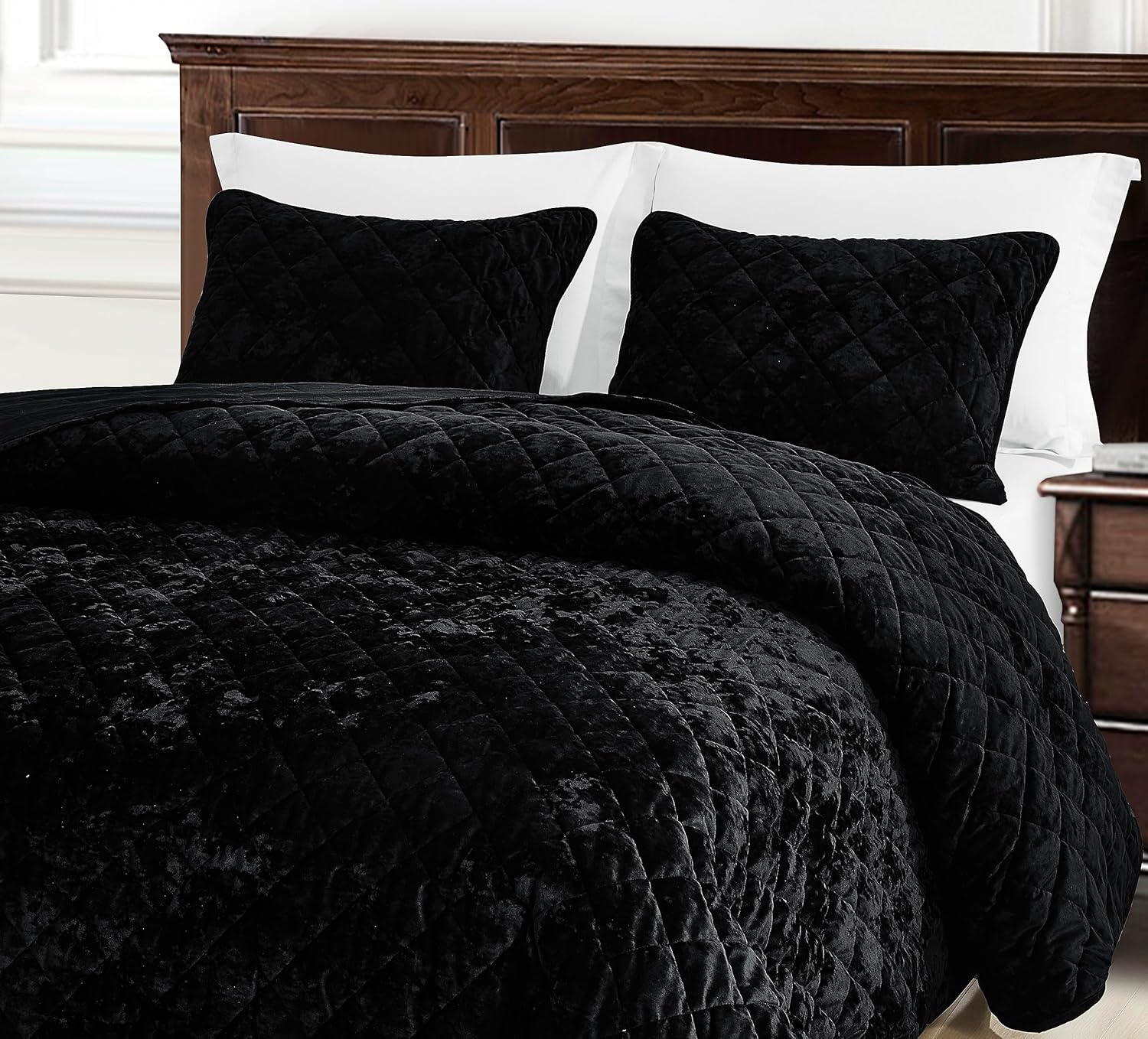 Chezmoi Collection Lux Black Velvet Quilt Queen Set, 3-Piece Lush Plush Distressed Velvet Bedding All Season Lightweight Comforter Brushed Microfiber Reverse with Diamond Stitch Quilting