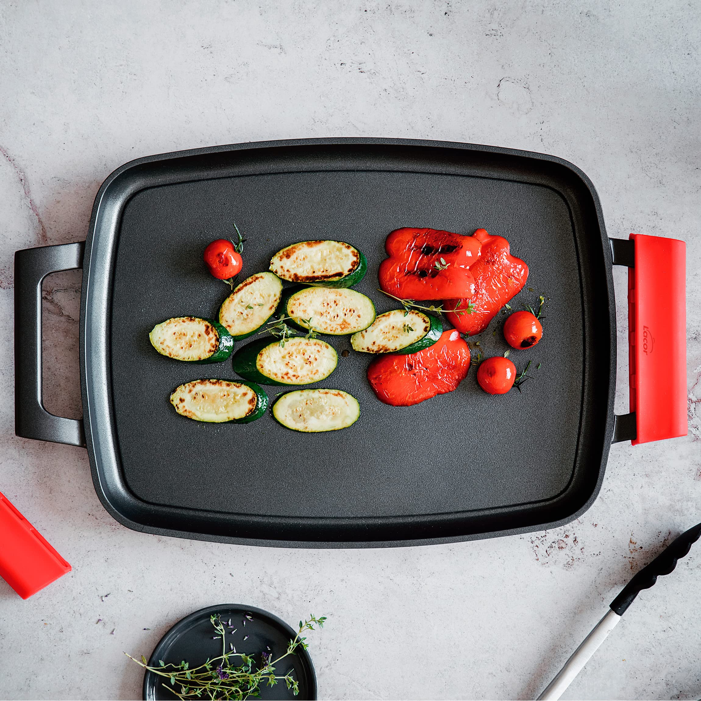 LACOR 24347 - Plancha Grill TitanFull, Aluminio Fundido, Antiadherente | En aluminio ligero, asados y a la plancha uniformes; antiadherente fácil de limpiar, libre de BPA, para tu cocina cada día