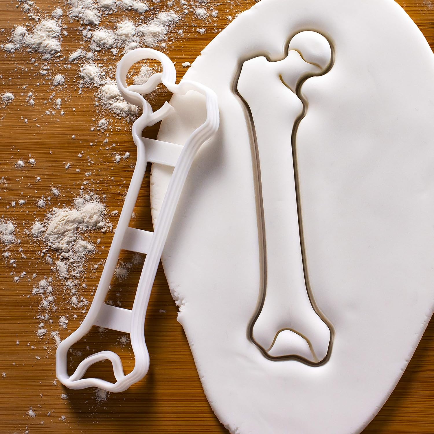 BAKERLOGY クッキーカッター3個セット（デザイン：股関節、大腿骨、脛骨）｜焼き菓子やクラフトに使える繊細なビスケットカッター