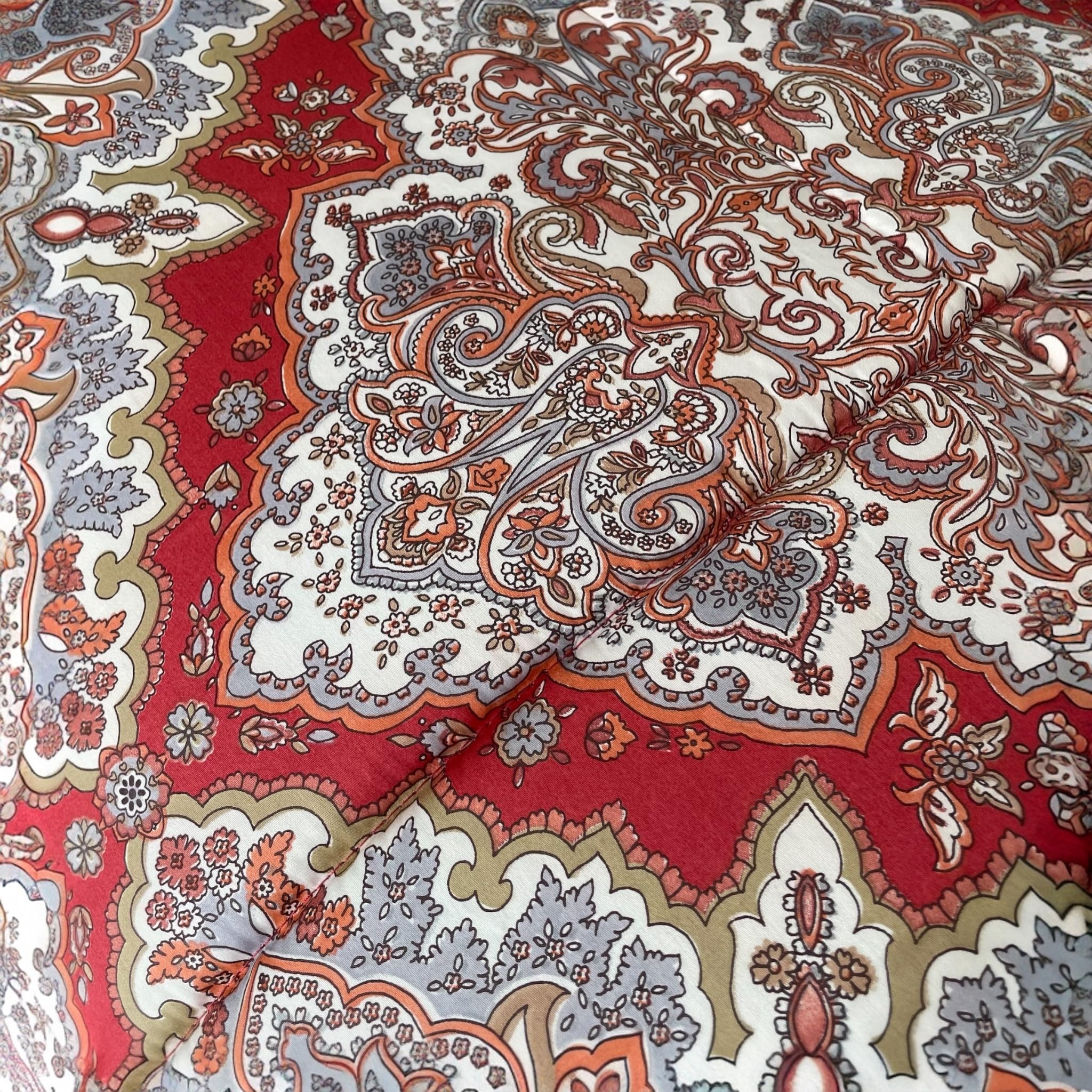 Bassetti Trapunta Matrimoniale Art. Marechiaro 260x260 cm – Collezione Granfoulard Invernale – Raso di Puro Cotone con Imbottitura Anallergica 320g/m² – Made in Italy (Rosso)