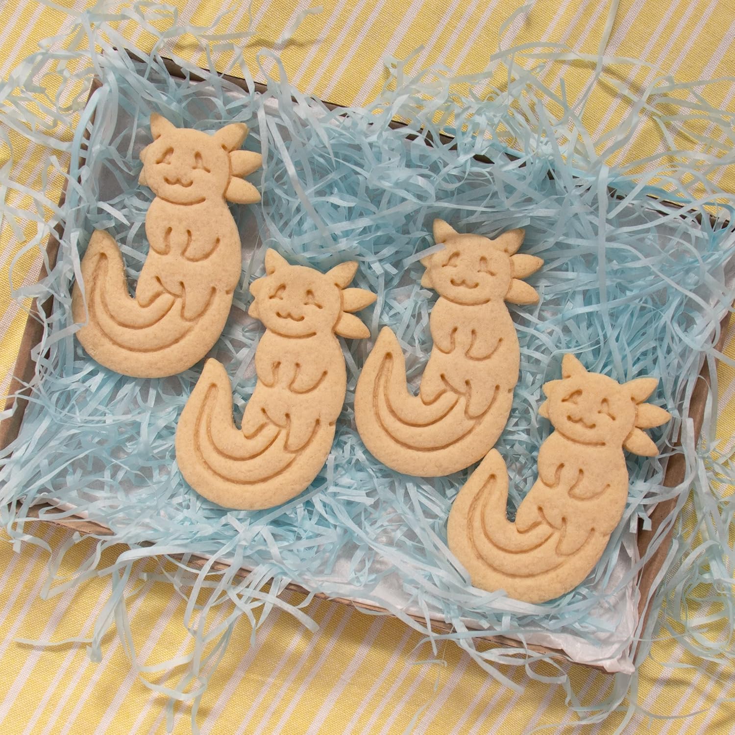 Set of 2 Axolotl cookie cutters (Designs: Cute & Realistic), 2 pieces - Bakerlogy