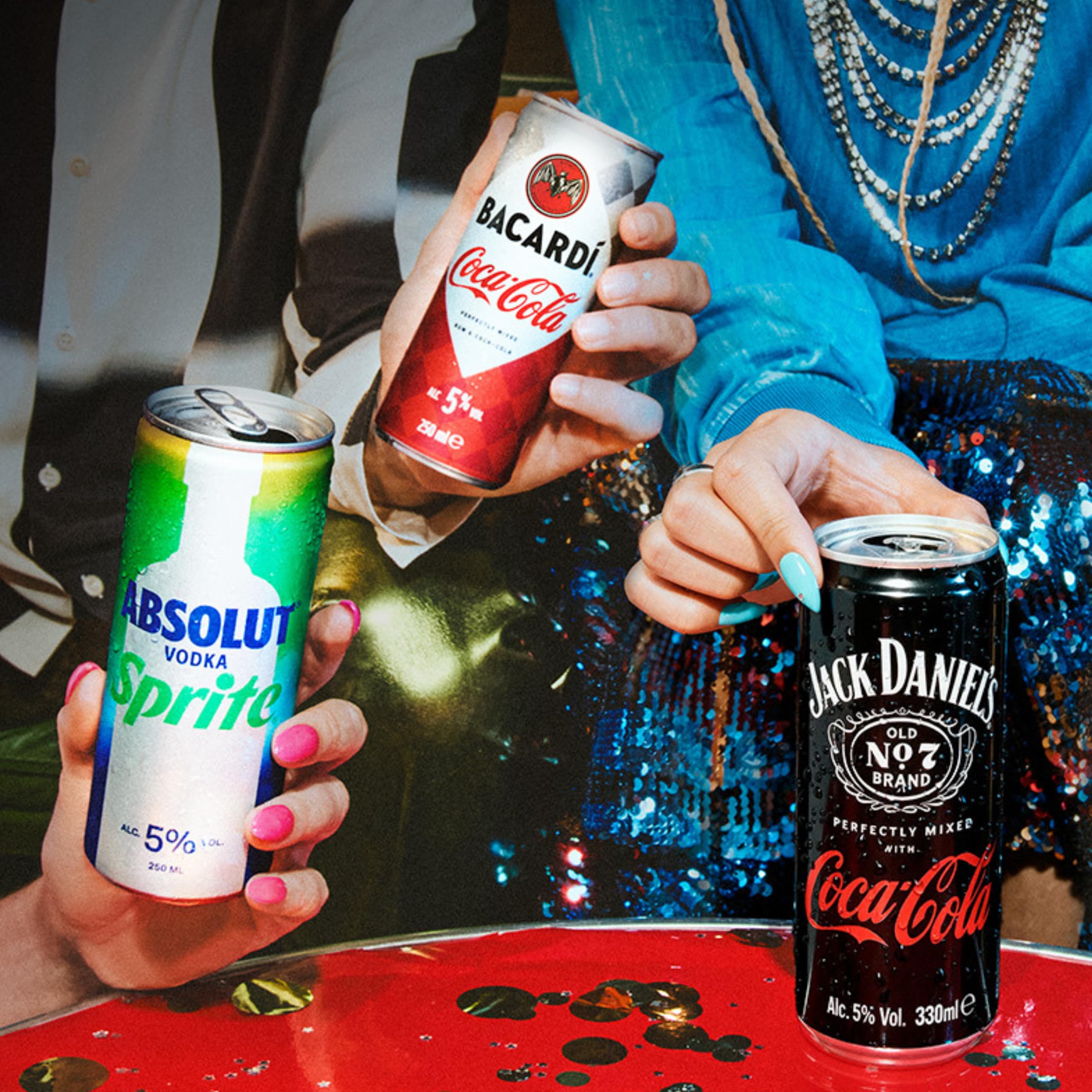 Coca-Cola y Jack Daniel's, Bebida Preparada con 5% de Alcohol- Pack de 12 Latas de 250 ml + Jack Daniel’s & Coca-Cola Zero Azúcar, Combinado con Whiskey, Pack 12 latas de 330 ml