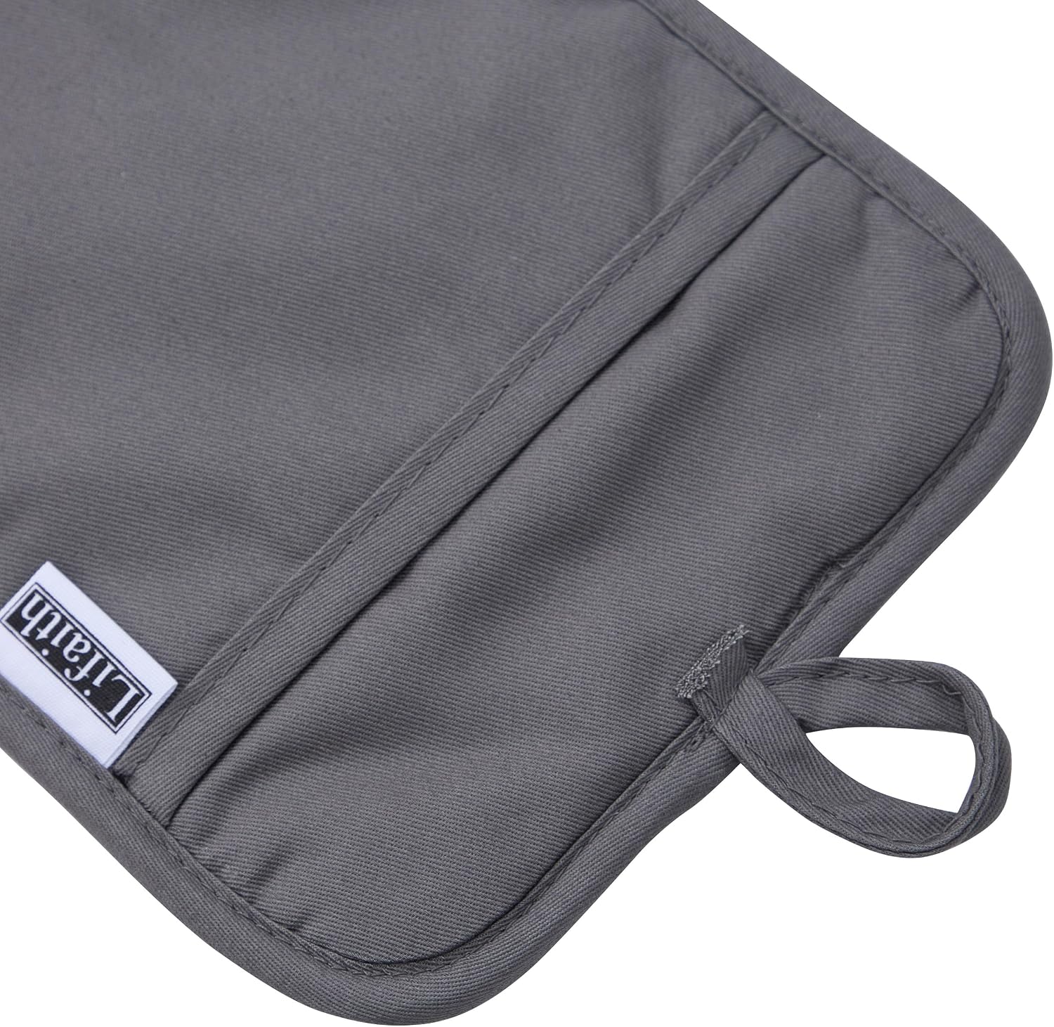 Silicone Pot Holders for Kitchen, Set of 3, Heat Resistant to 500°F, Non-Slip Wave Texture with Pocket & Hanging Loop, 7" x 9" Hot Pads for Cooking, Baking & Counter Protection (Grey)