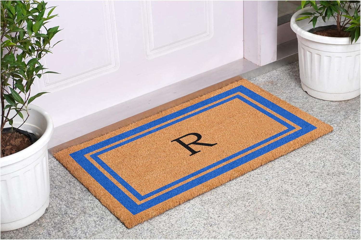 Calloway Mills 152971830R Blue Border 18" x 30" Monogram Doormat (Letter R)
