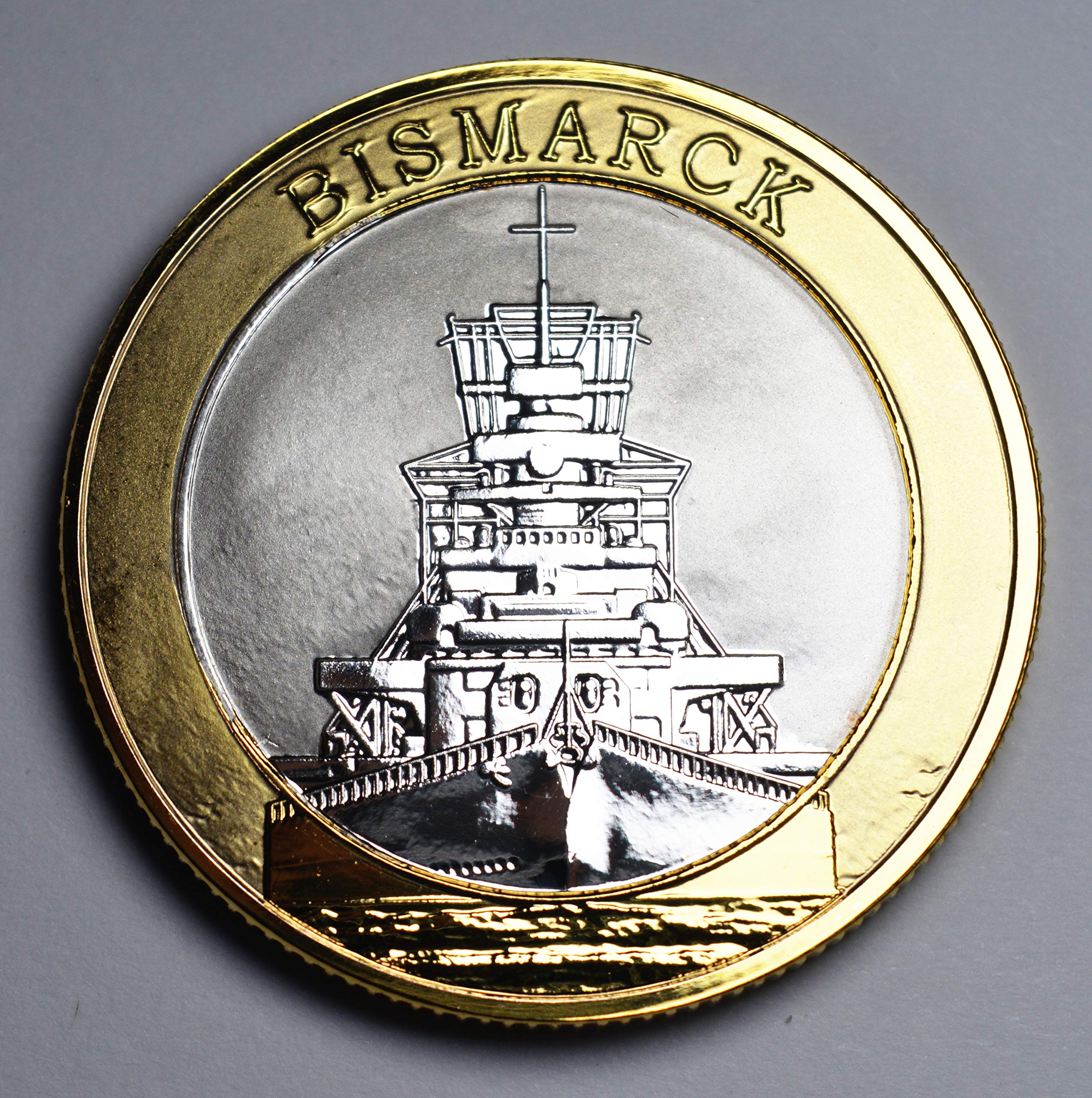 The Commemorative Coin Company GERMAN BATTLESHIP BISMARCK Silver & 24ct Gold 'Dual Metal' Commemorative in Capsule. WW2, Navvy Pursuit & Sinking