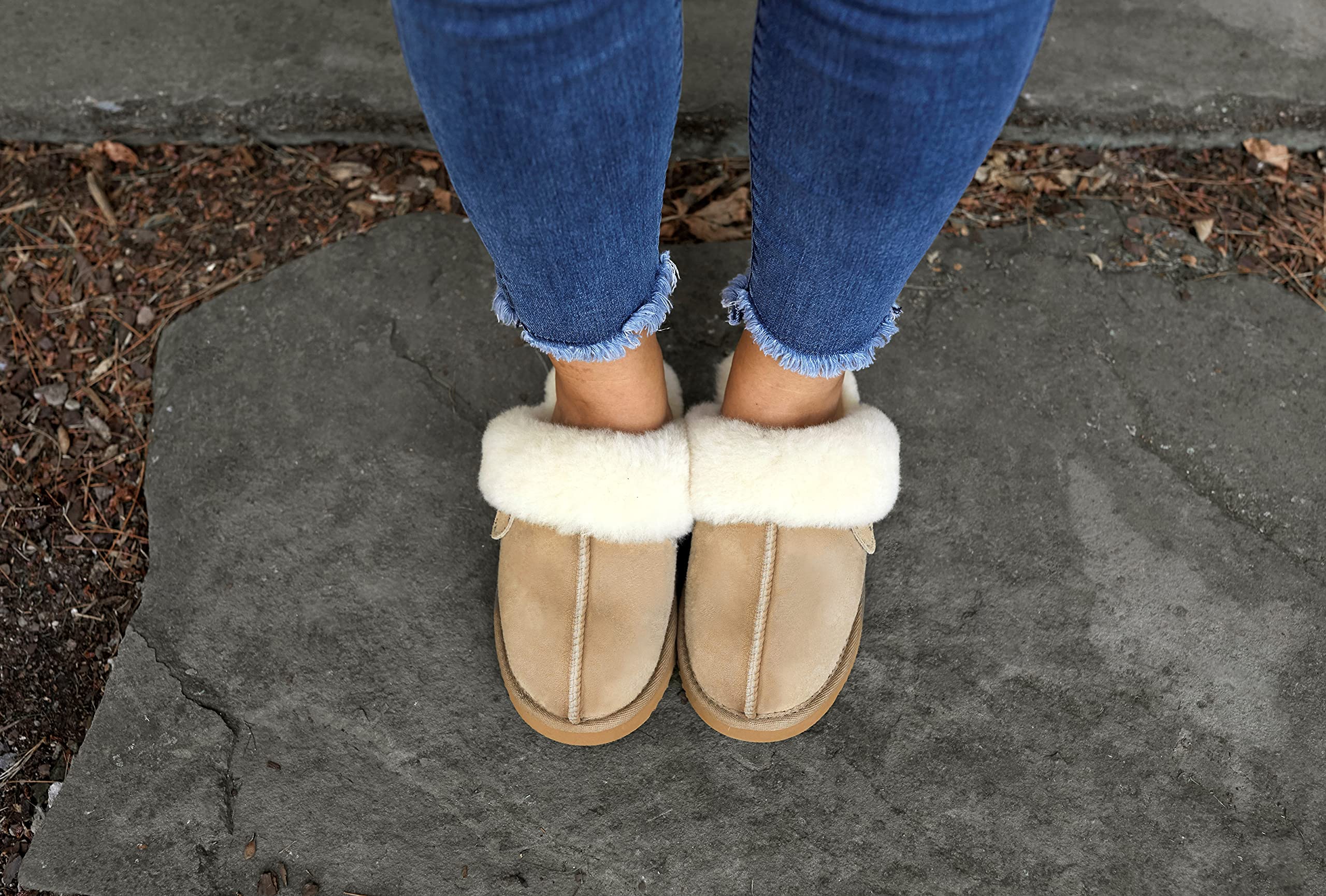 FIRESIDE BY DEARFOAMS Fireside Sydney Shearling Fur Indoor/Outdoor Scuff Slipper With Wide Widths PantofoleDonna