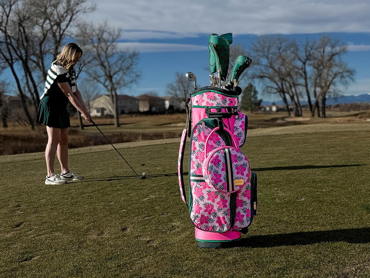 Sassy Caddy Dublin Lightweight Golf Cart Bag – 3.5 lbs, 14-Way Divider, Waterproof, Fade & Stain Resistant, Includes Cooler Pocket & Velvet-Lined Valuables Pocket