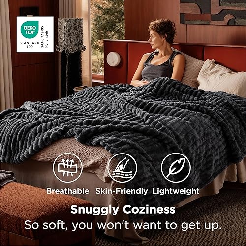 Miniatura 216 de Bedsure GentleSoft Twin Blanket for Couch - Cozy Soft Blankets for Women, Cute Small Fleece Throws for Girls, Light Grey, 60x80 Inches