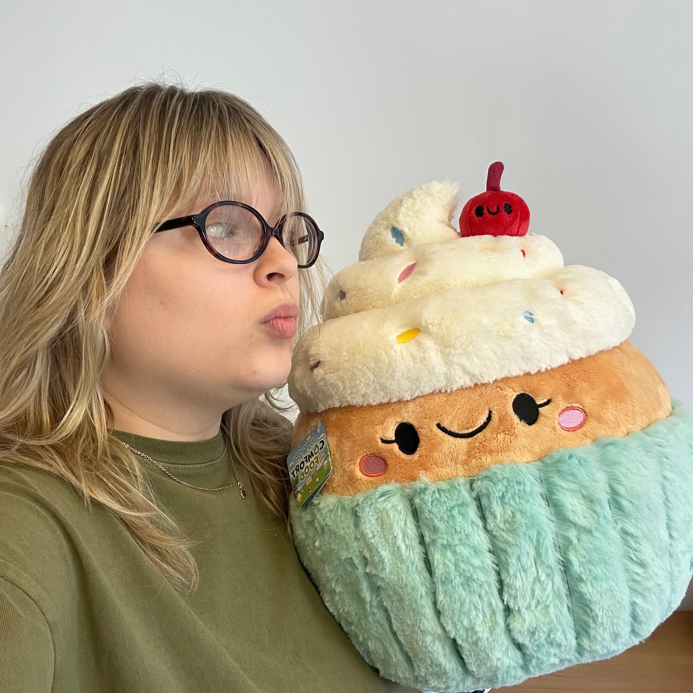 Squishable - Madame Cupcake - Comfort Food Collection - 36 cm - Miękka maskotka kolekcjonerska