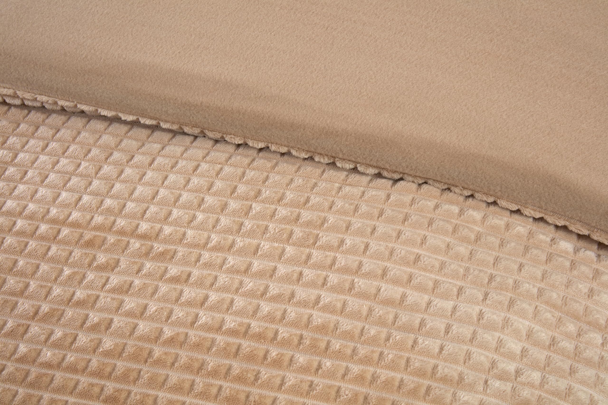 Rapport Home Luxury Waffle Embossed Teddy Fleece Duvet Cover Set - Double, Latte - Easy Care Warm Textured Soft Bedding Set