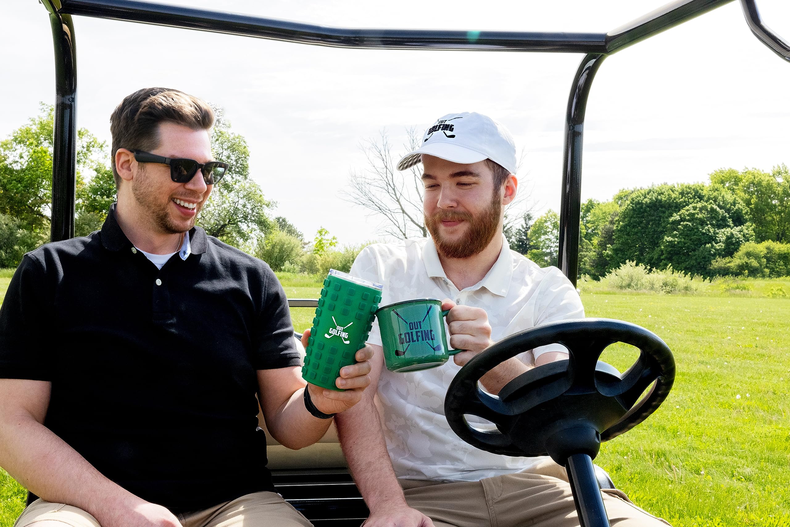 Pavilion Out Golfing - Taza de café de 18 onzas para deportes al aire libre, golf, hombres y mujeres, regalo de golf