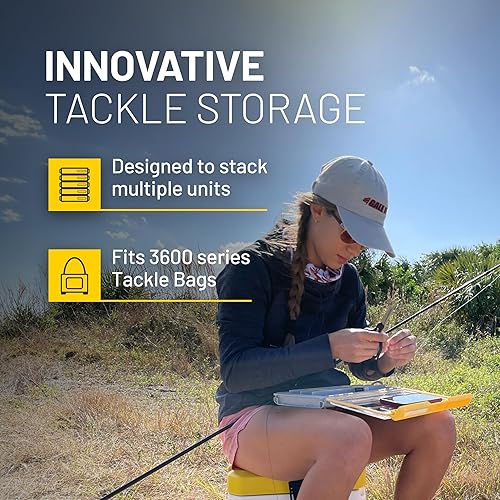 Miniatura 84 de Plano Edge 3700 - Caja de almacenamiento vertical de cebo y cebo espía, gris y amarillo, soporta hasta 52 cebos verticales, caja organizadora