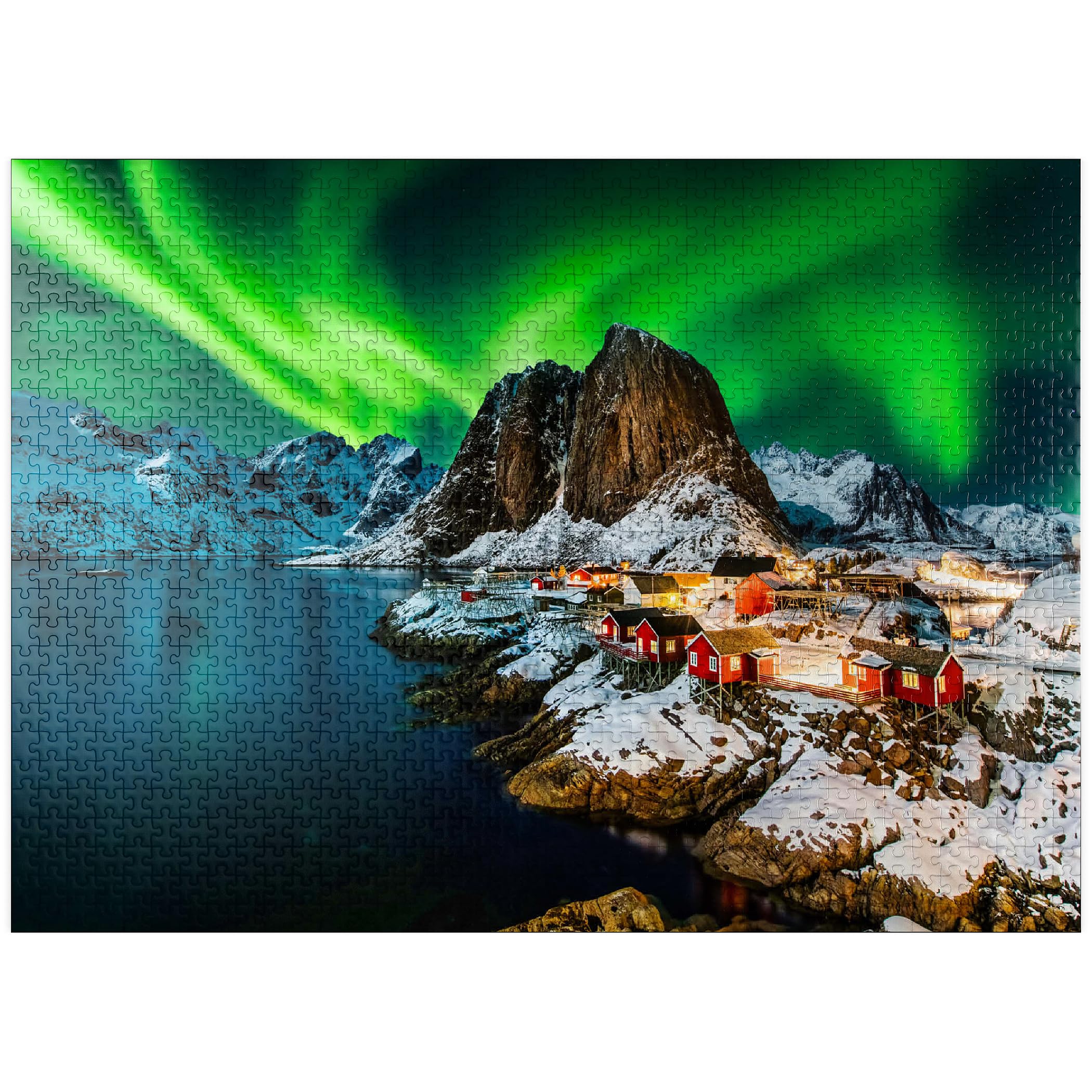 Aurora Boreal Over Hamnoy en Noruega - Rompecabezas premium de 1000 piezas, fabricado en Estados Unidos