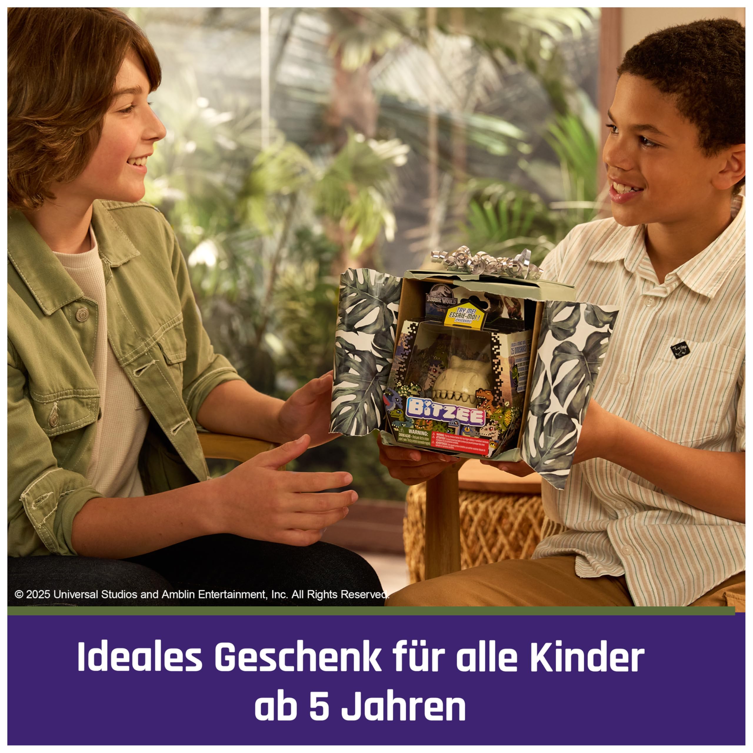 Bitzee Jurassic World – Interaktives Dino-Spielzeug im T-Rex-Design, mit 25 virtuellen Dinosauriern, Battle Modus und Spielen, Sammlerstück, Geschenk für Kinder ab 5 Jahren
