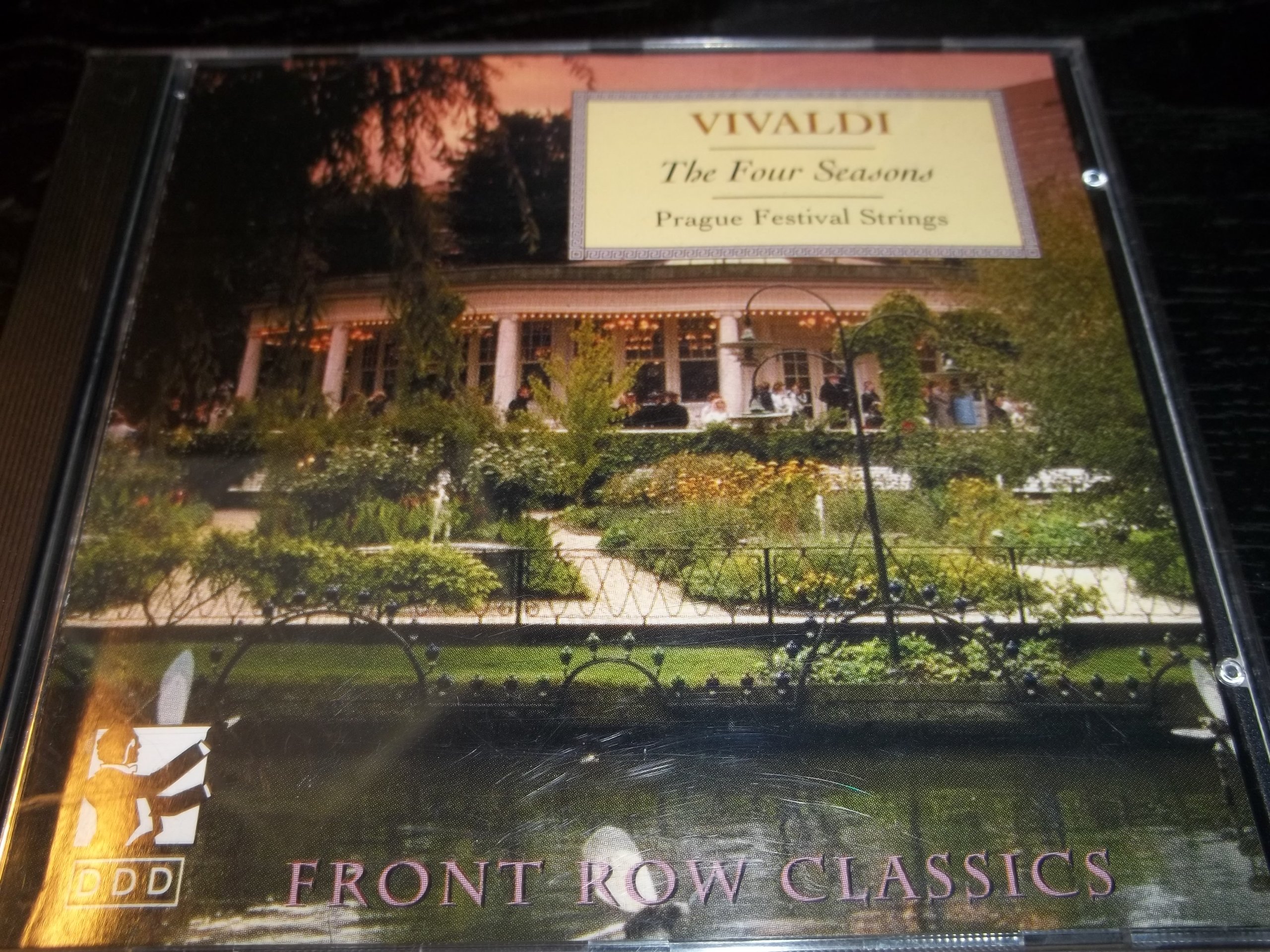 Antonio Vivaldi: The Four Seasons, Concerto in A Minor, Concerto in B Minor [Audio CD]