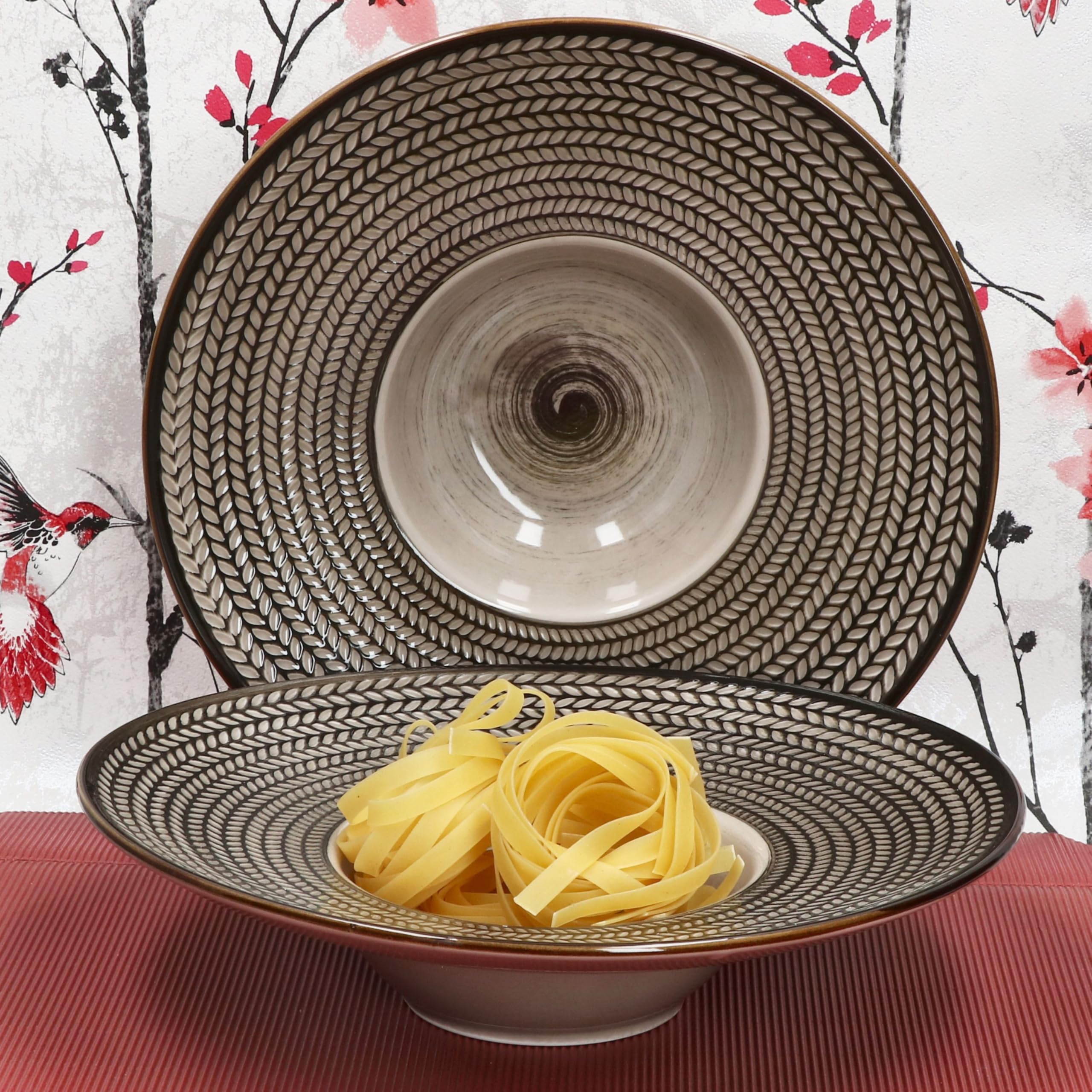 MÄSER Prospero Lot de 6 assiettes à pâtes I Ø 26 cm 180 ml I Assiettes en porcelaine marron avec relief pour 6 personnes I Assiettes creuses pour soupe, salade, etc. I Assiettes à pâtes avec large