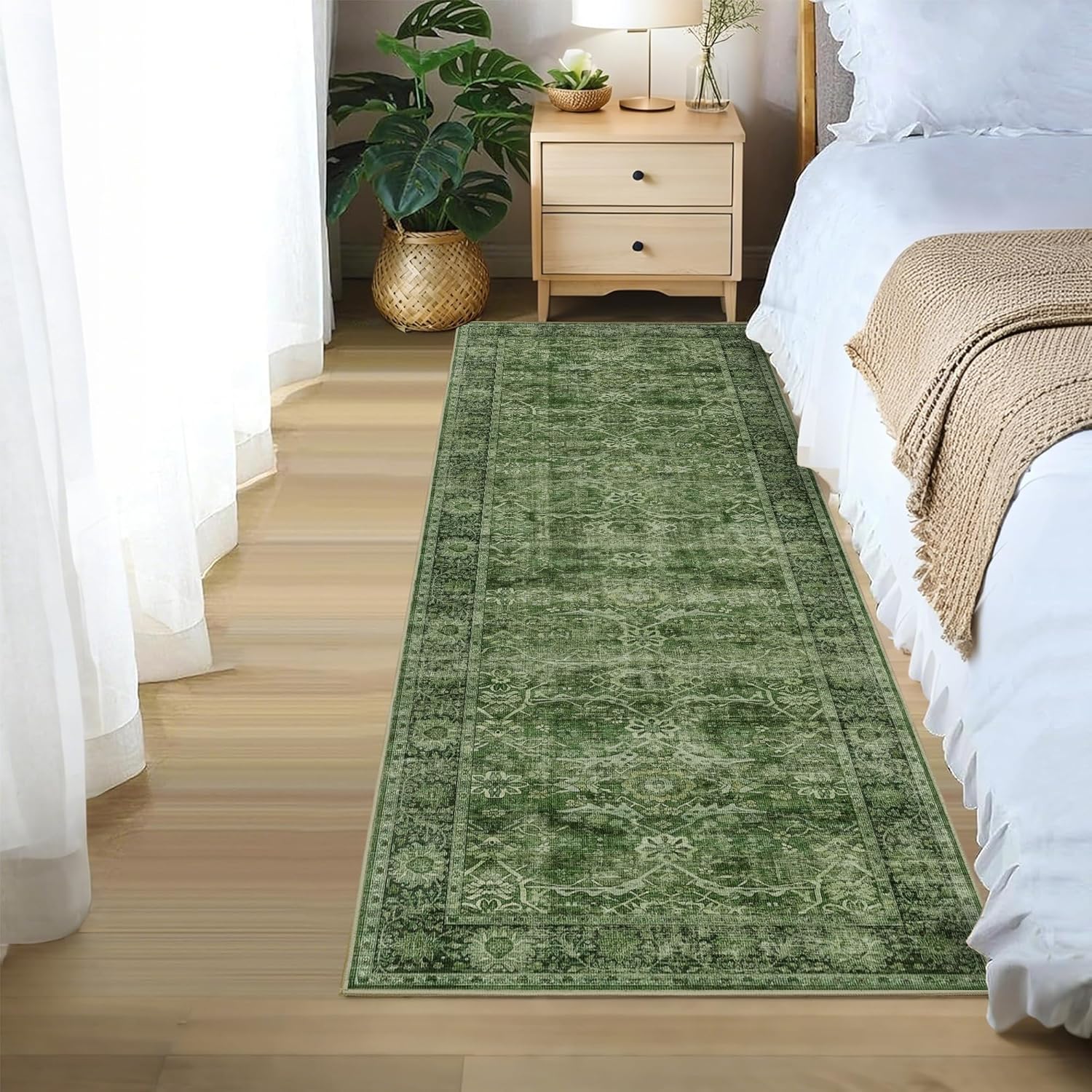 2x6 Green Vintage Washable Runner Rugs for Hallway Kitchen Boho Hallway Rug Low Pile Non-Slip Retro Distressed Accent Throw Rug for Entryway Bathroom Bedroom Green