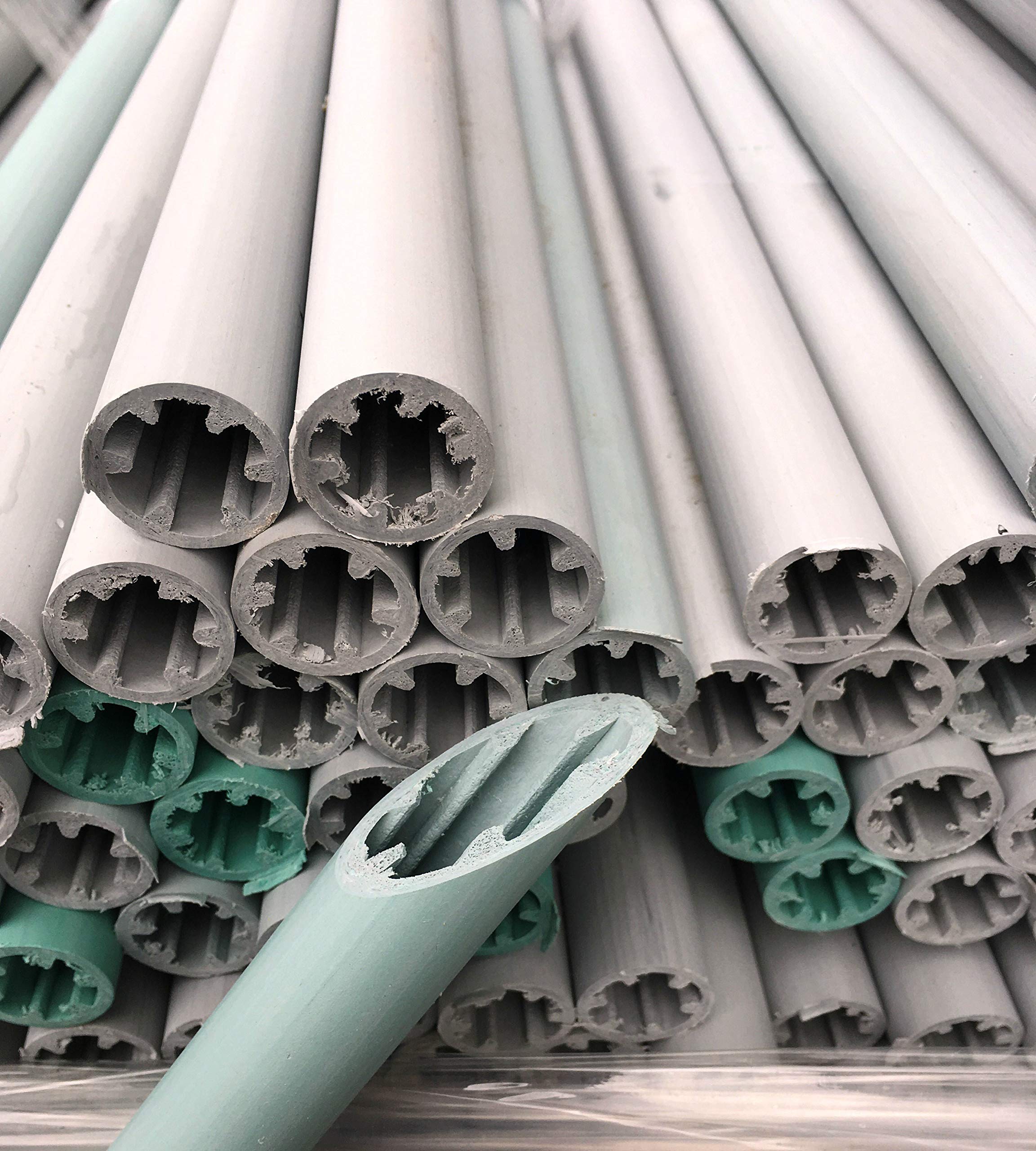 Tutor árbol sintético 1,50 m. x 24 mm. Pack de 25 Unidades. PVC Flexible y homogeneo.