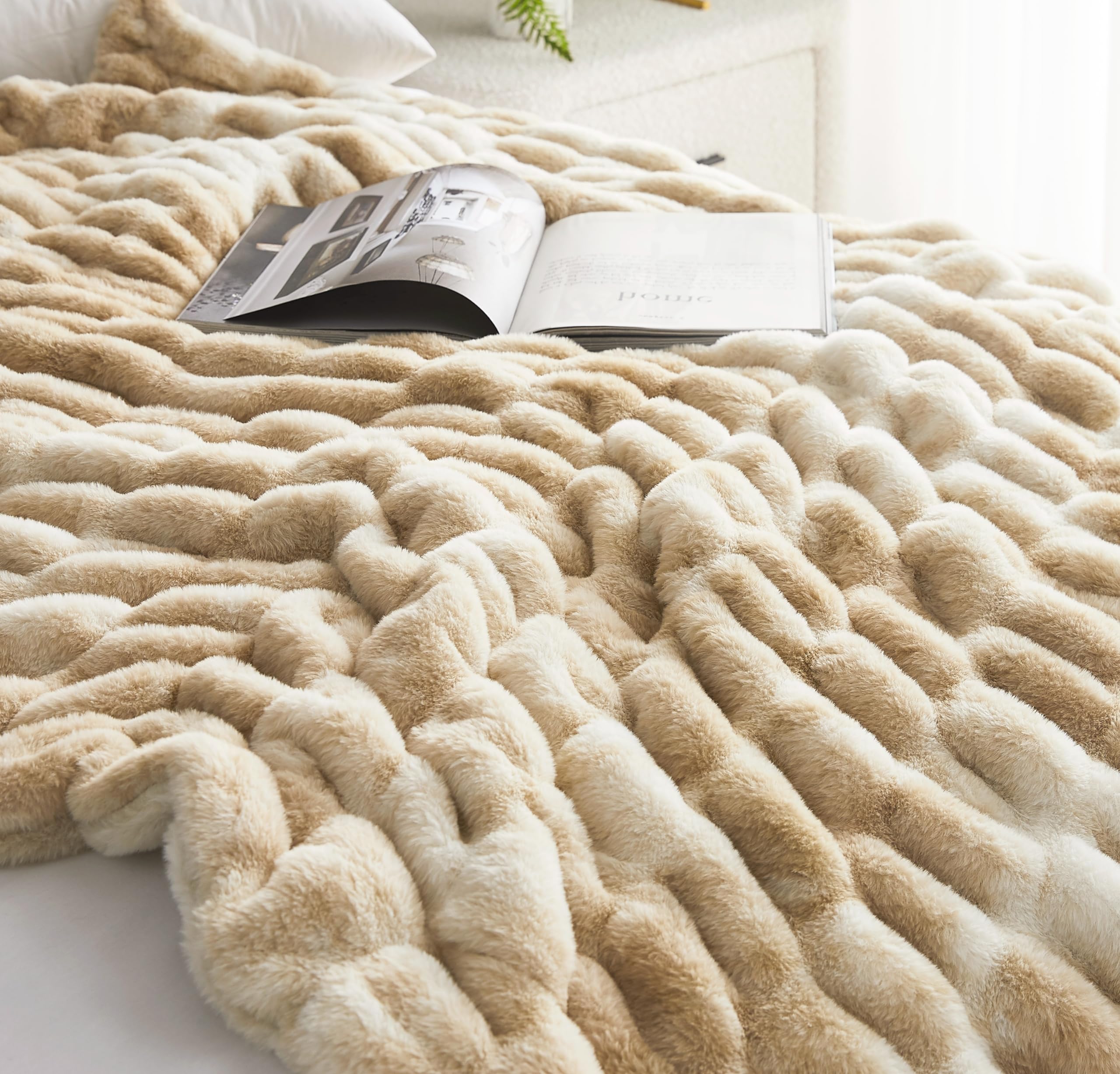 Amazon.com: Grand Avenue Taupe Double Sided Halle Faux Rabbit Fur