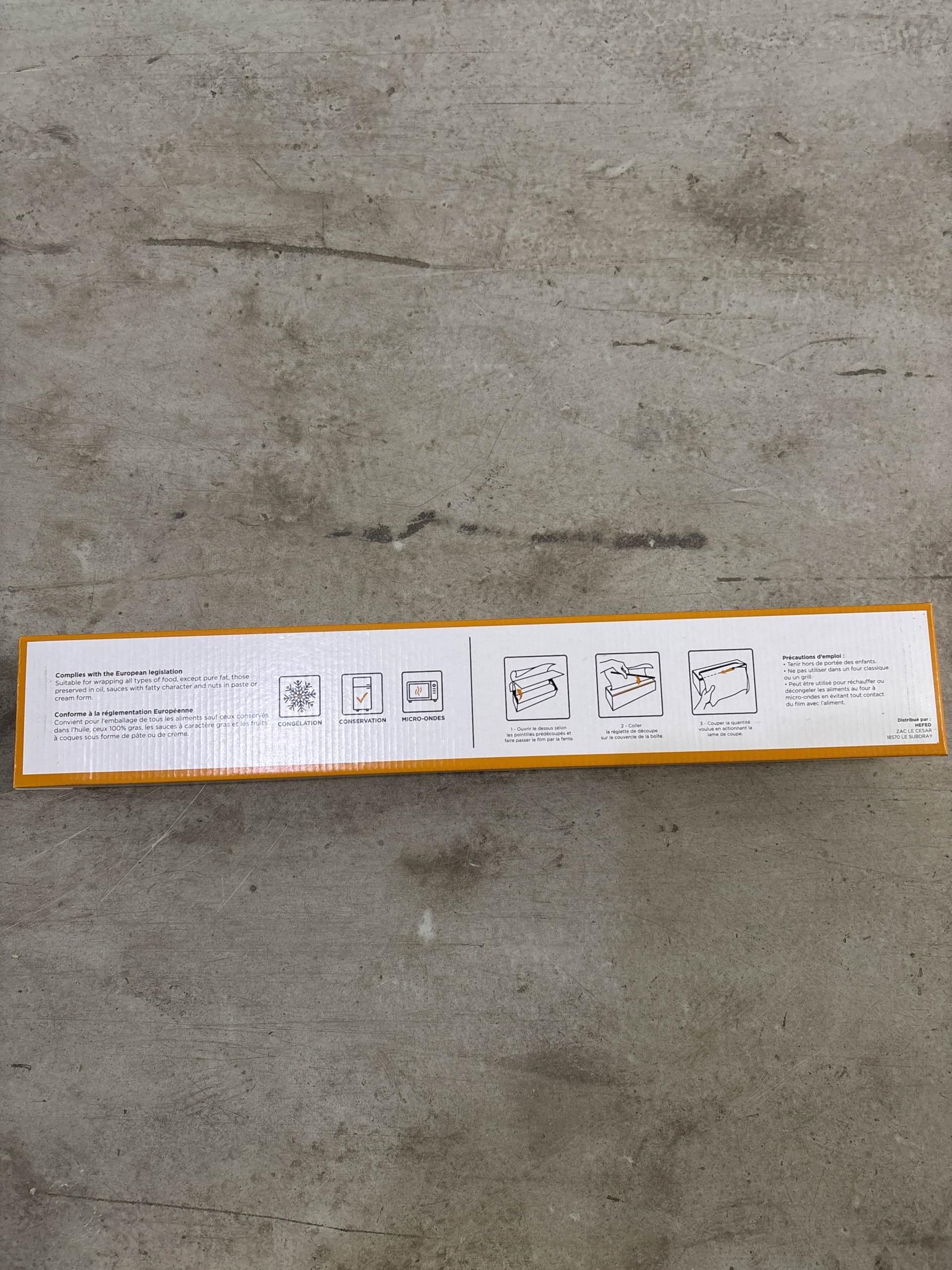 Pellicola in rotoli per alimenti, estensibile con taglio PRO - ZIP, imballaggio alimenti, protezione freschezza, cottura al microonde e congelatore, 45 cm x 300 m, 2 pezzi
