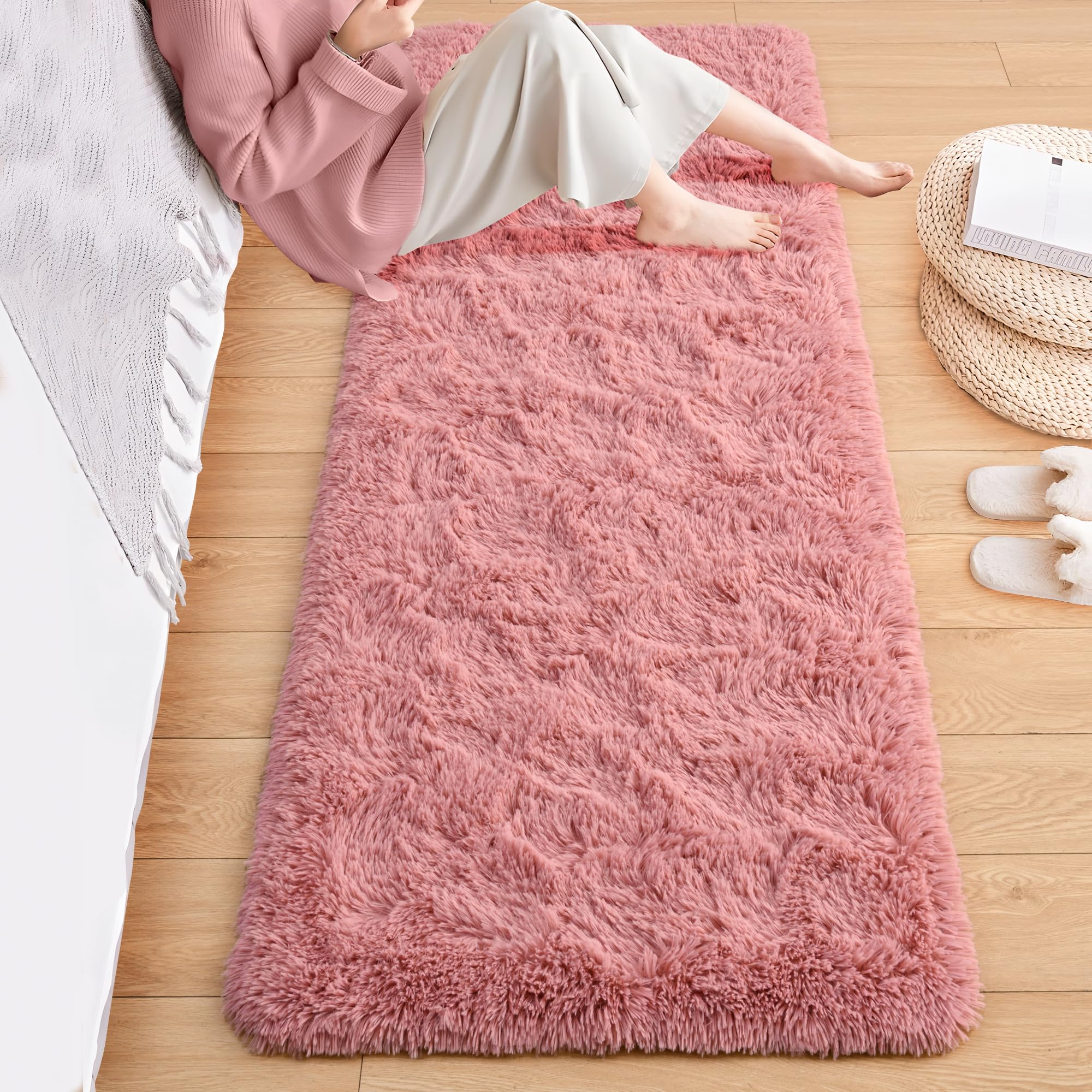 ISEAU Runner Rug for Bedroom, Dorm, College, Apartment, 2x6 Feet Shag Area Rug with Upgrade Non Slip, Fluffy Carpet Runner for Hallway, Fuzzy Soft