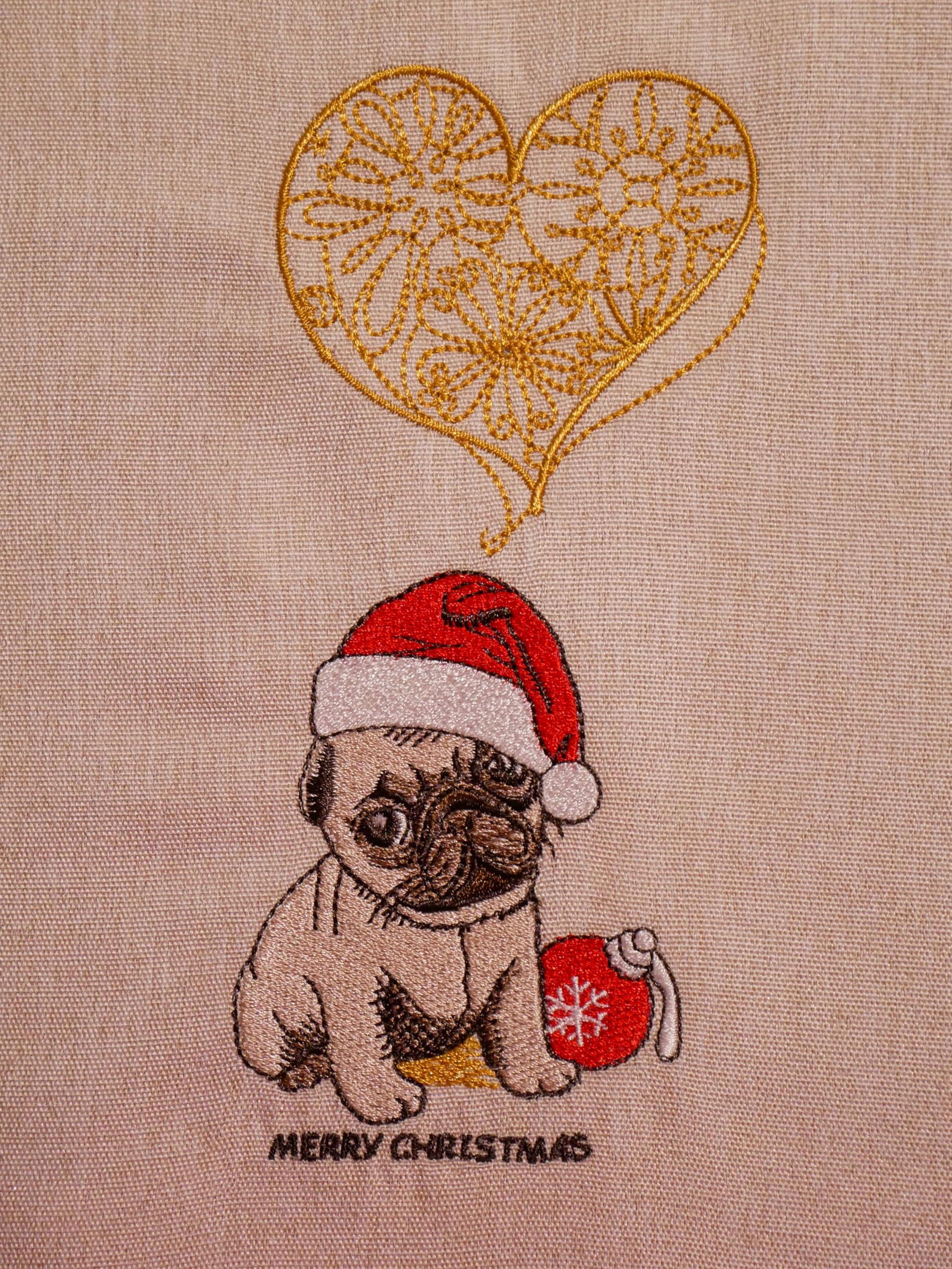 Handmade Weihnachtstischdecke Tischläufer Herz Hund Mops Weihnachten Tischdecke Mitteldecke bestickt 157 x 40 cm