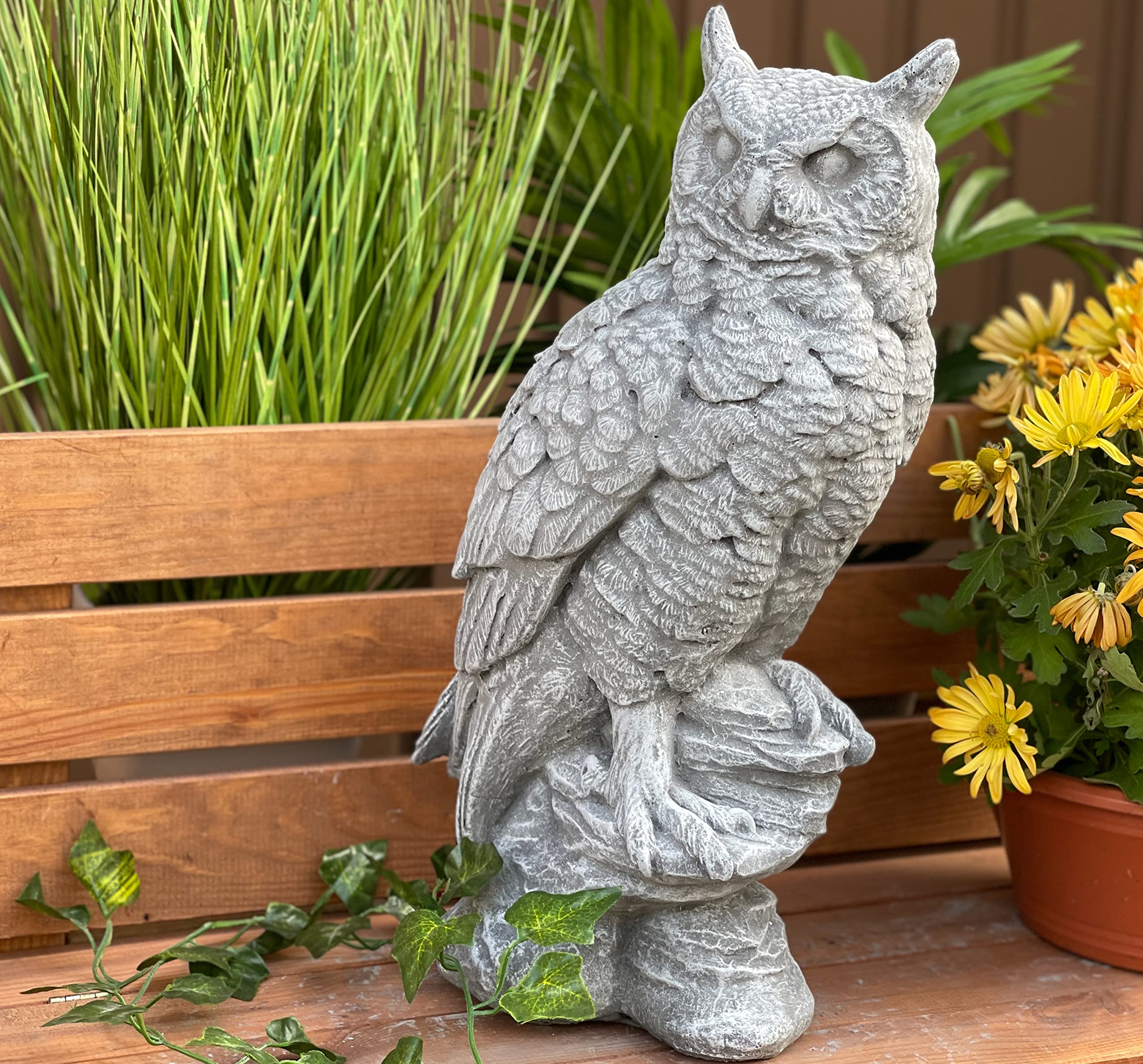 stoneandstyle Steinfigur Eule Uhu groß naturgetreu frostfest Steinguss