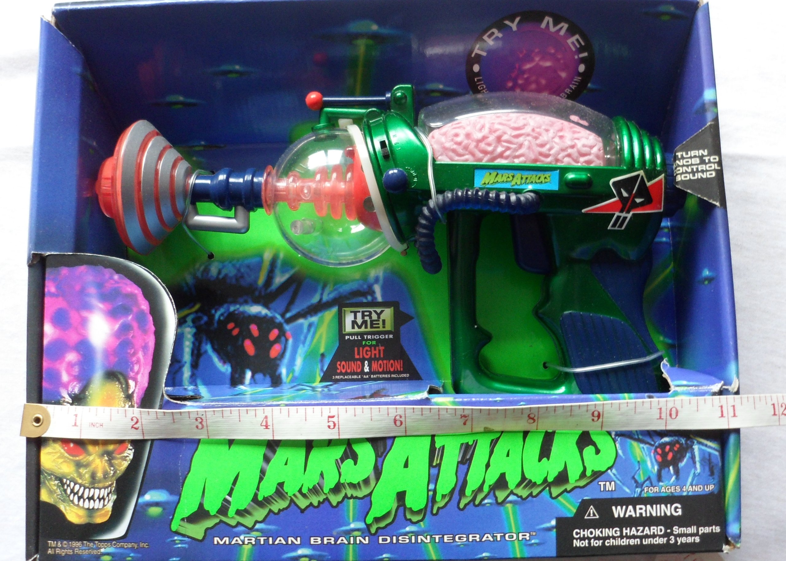 Trendmasters Mars Attacks Martain Brain Disintegrator Gun