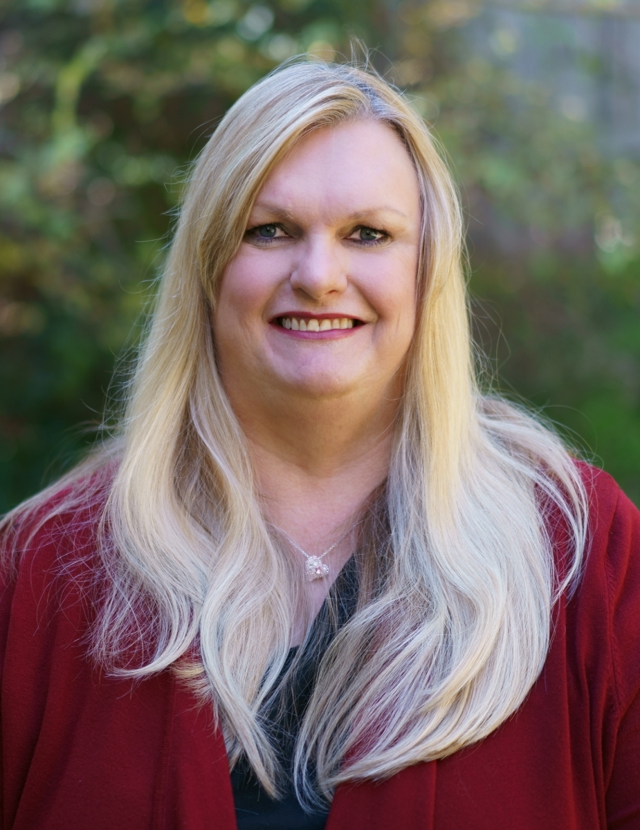 Laurie Suzanne Scott books, biography, latest update