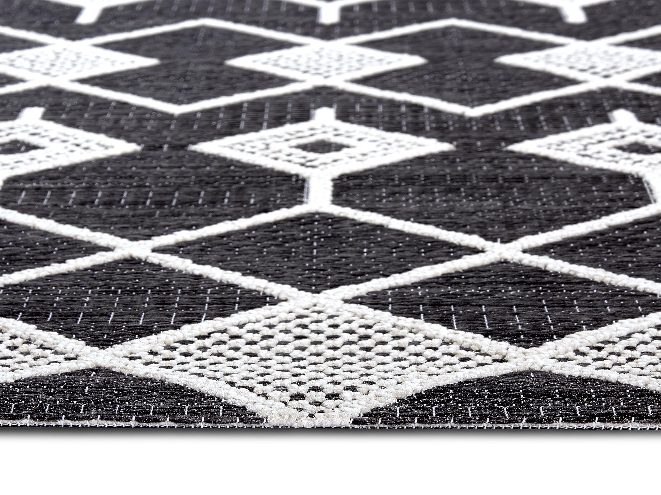 Elle Decoration Pitu Indoor & Outdoor Rug Macrame Boho Ethnic Pattern Flatweave Weatherproof Outdoor Rug for Living Room Hallway Balcony Patio Garden Black Cream 77 x 150 cm - Image 4