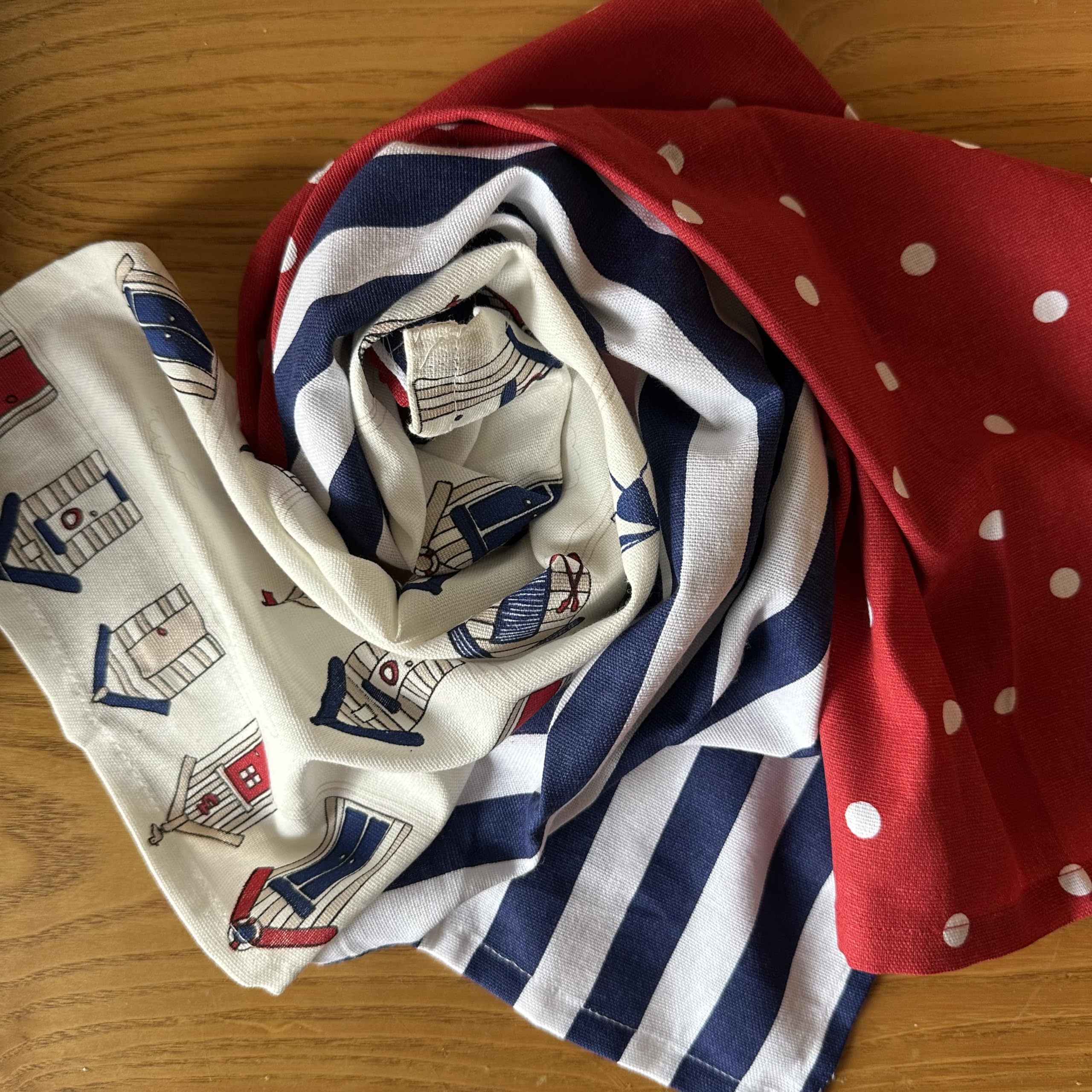 100% Cotton Kitchen Towel, Set of 3 Kitchen Napkins, Beach House Print 4