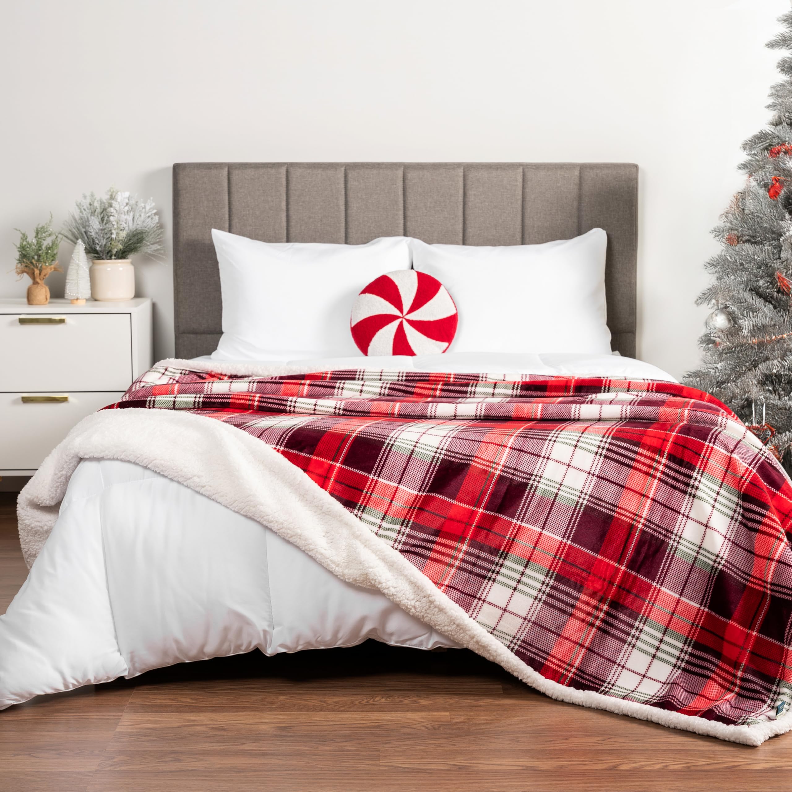 PAVILIA Premium Kerst Sherpa Gooi Deken | Kerst Decoratie Rendieren, Fleece, Pluche, Warm, Gezellige Omkeerbare Microfiber Vakantie Deken 50 x 60