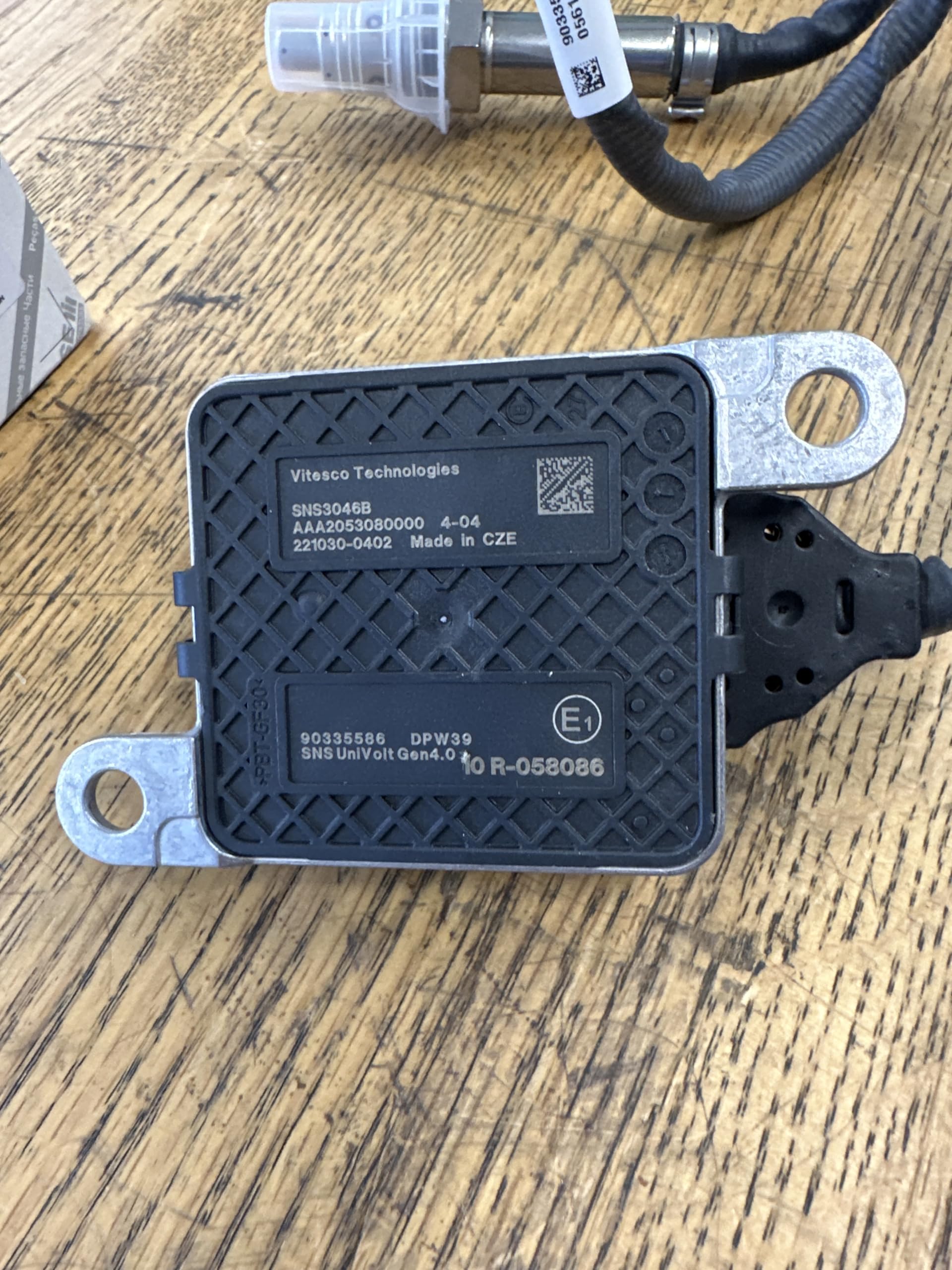 Amazon.com: CNH Part #90335586 Sensor : Patio, Lawn & Garden