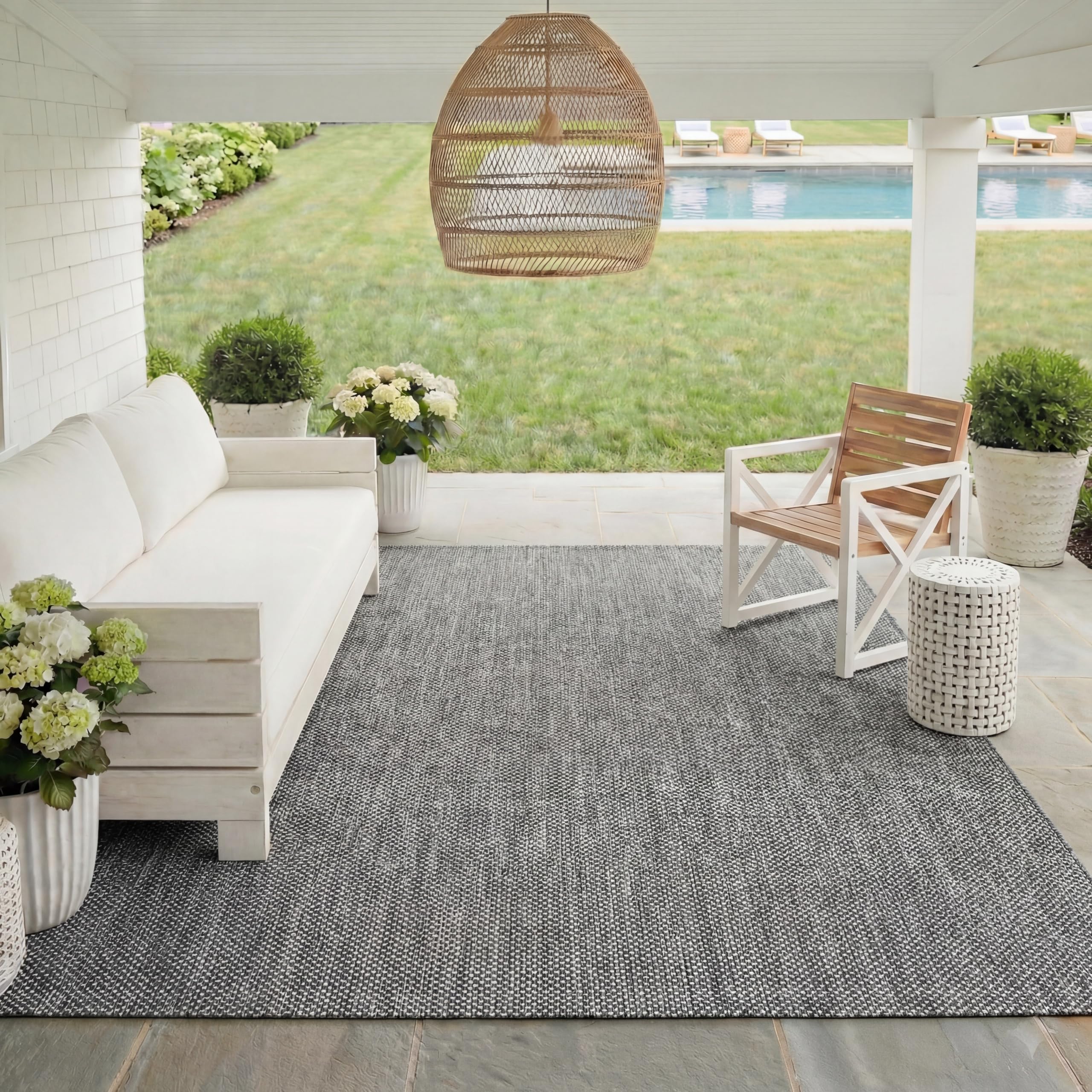 SAFAVIEH Courtyard Outdoor Area Rug 8x10, Large Black &amp; Beige CY8521-36621