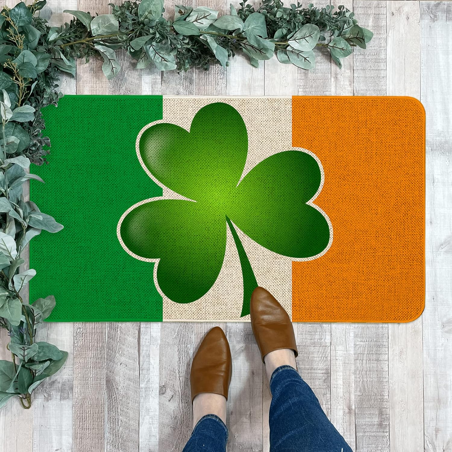 Roszwtit St Patricks Day Door Mat 30 X 17 Inch Shamrock Doormat Indoor Outdoor Entrance Floor Rug St Patricks Day Decor Non Slip Rubber Welcome Mats